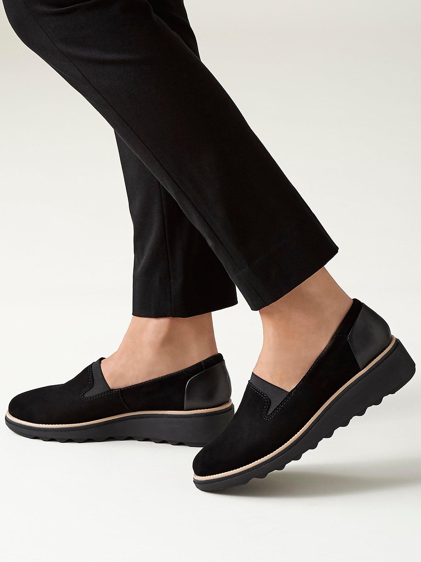 clarks wedge dress shoes