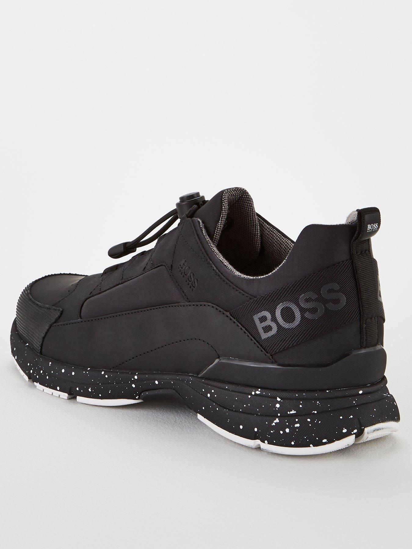 boss velocity trainers