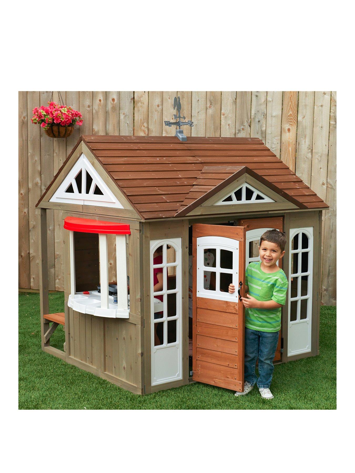 smoby plastic playhouse