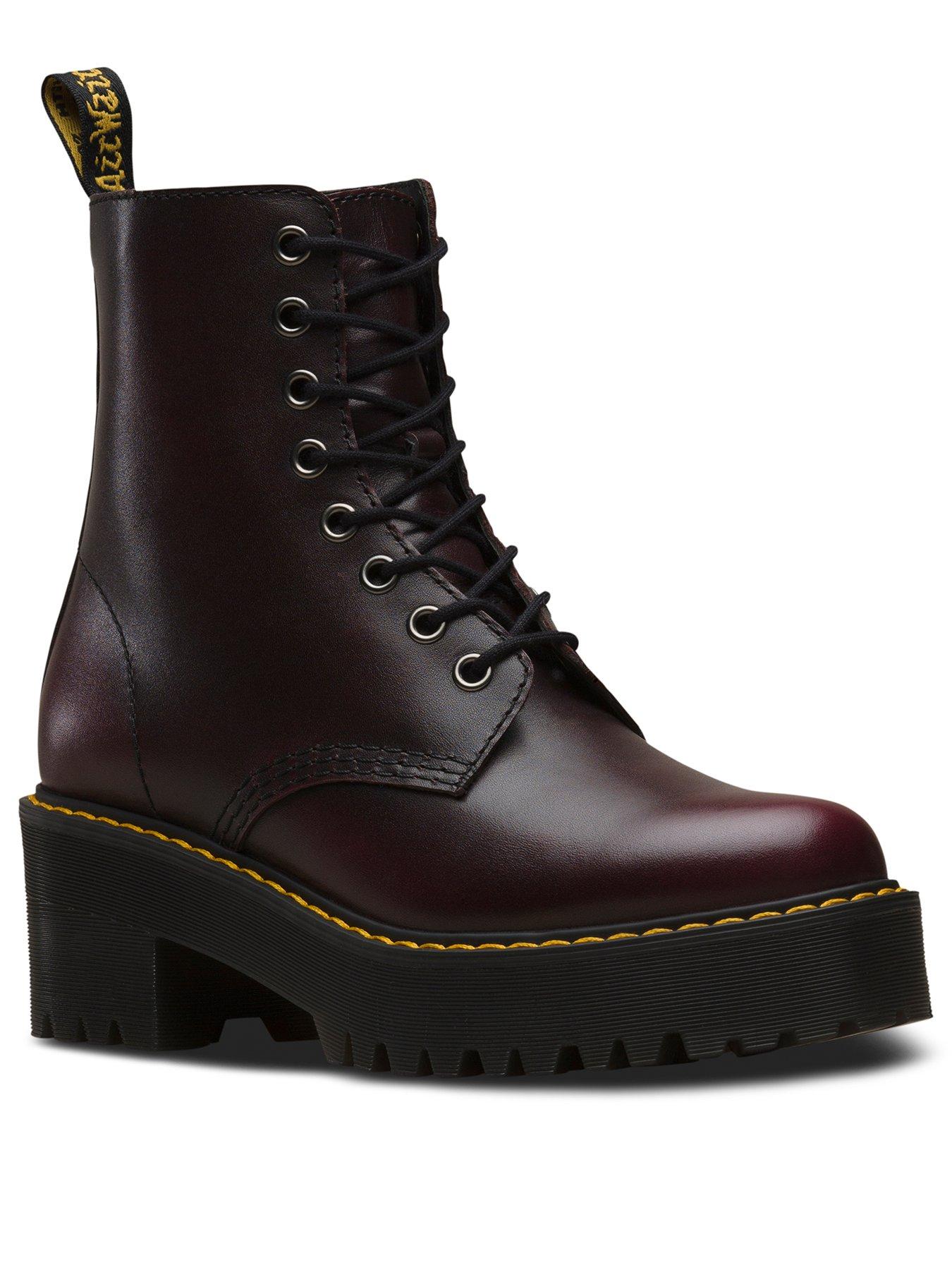 track dr martens order