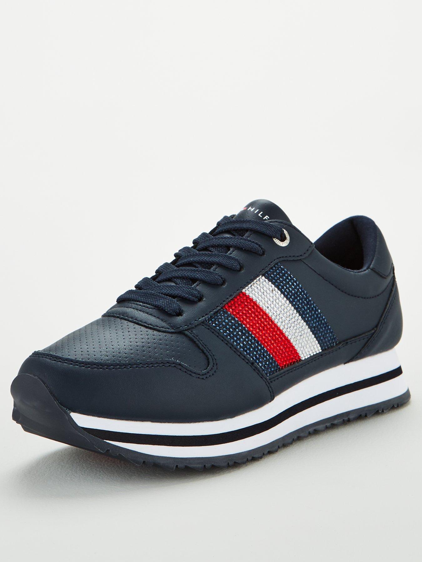 tommy hilfiger trainers size 3