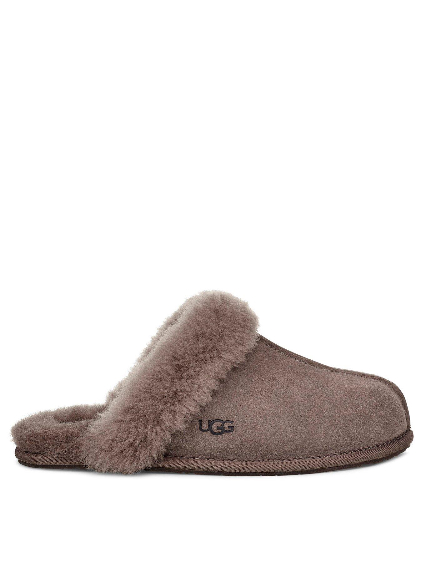 UGG Scuffette Slippers - Brown 