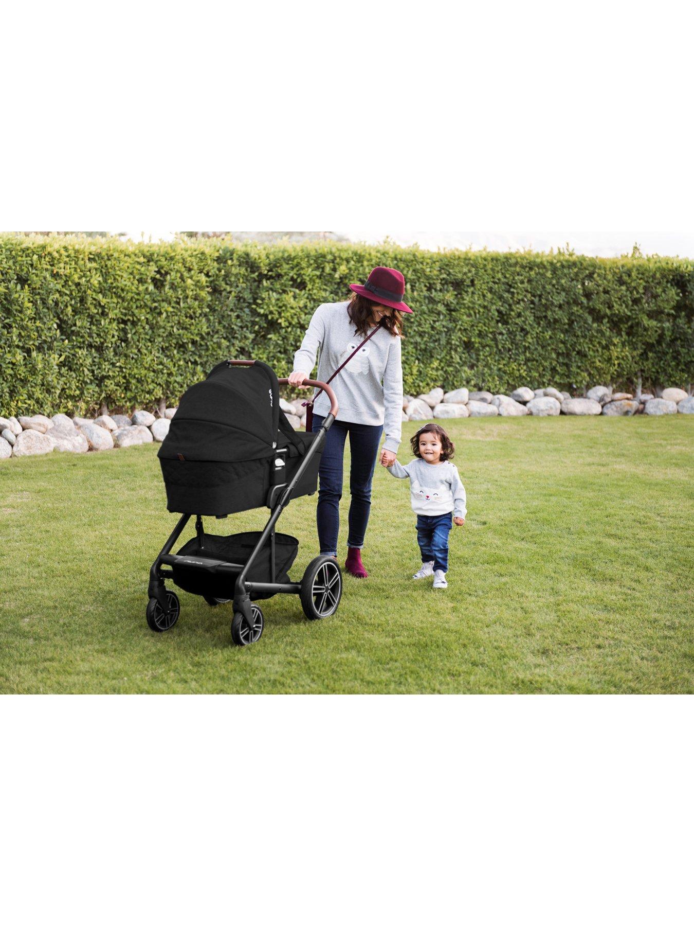 nuna carrycot stand
