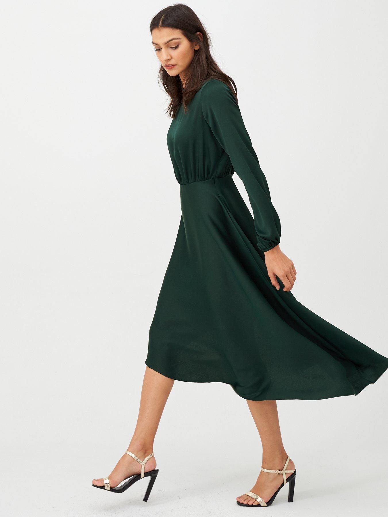 very midi dress