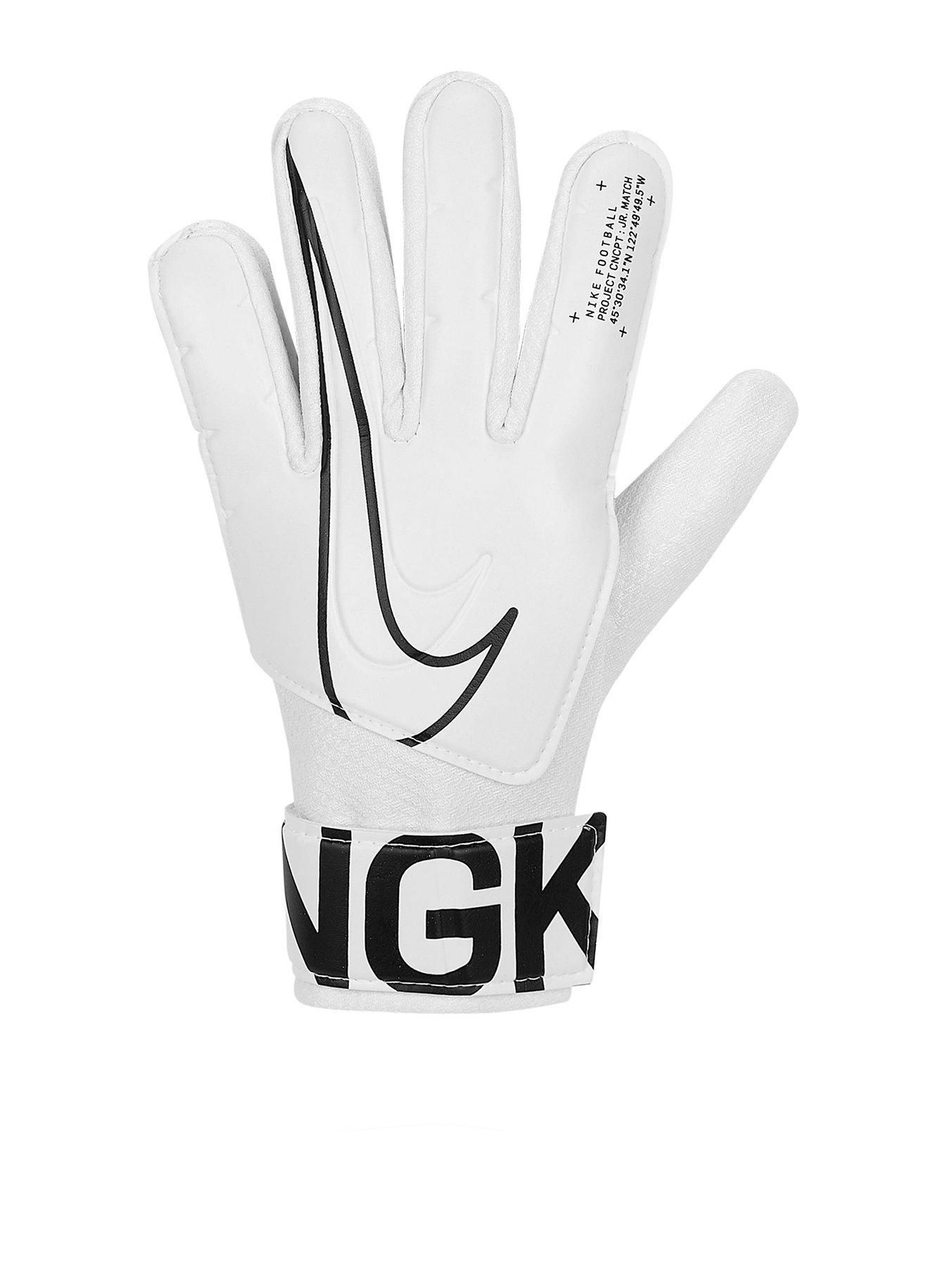 goalkeeper gloves academy