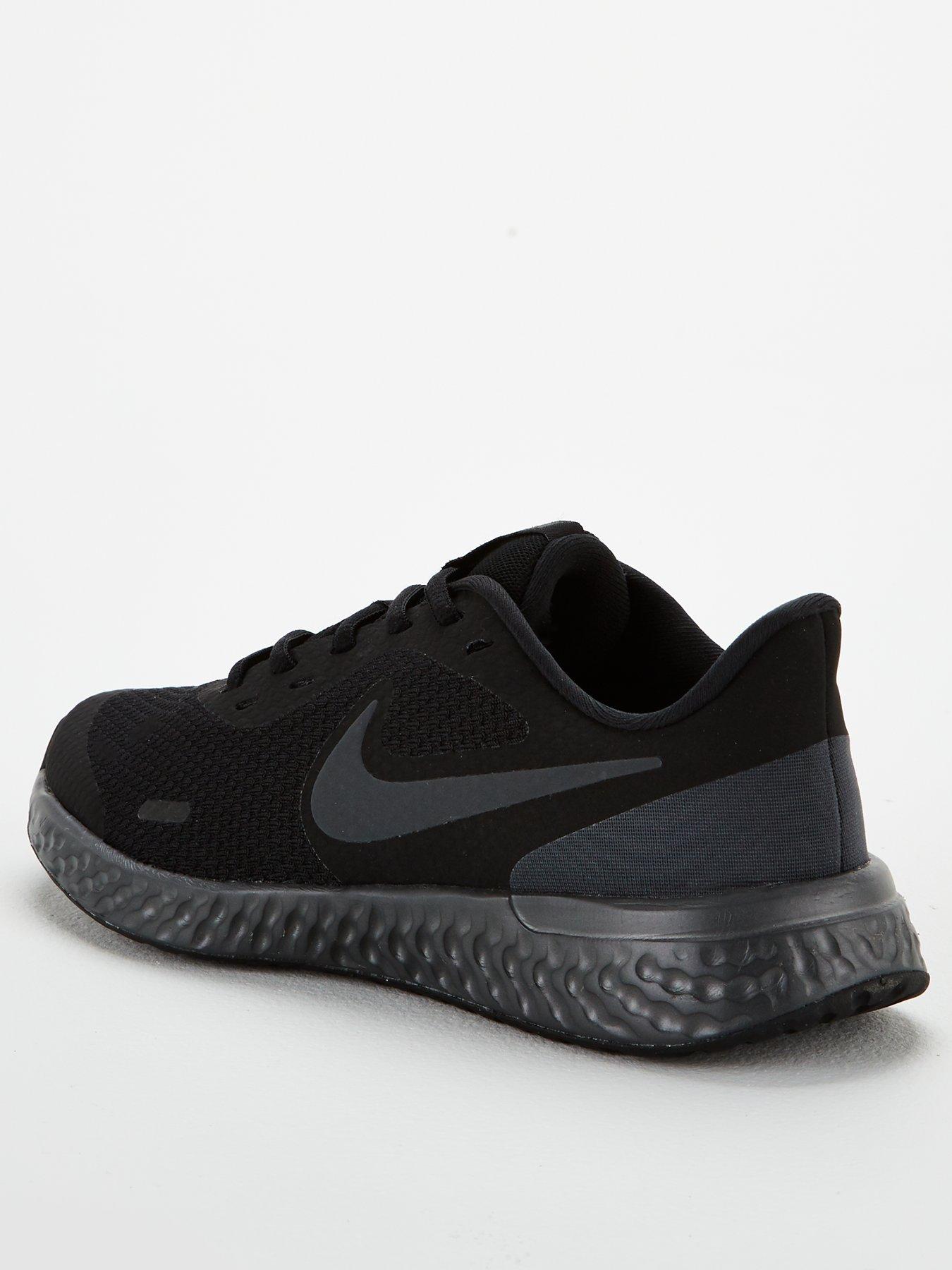 nike revolution junior black