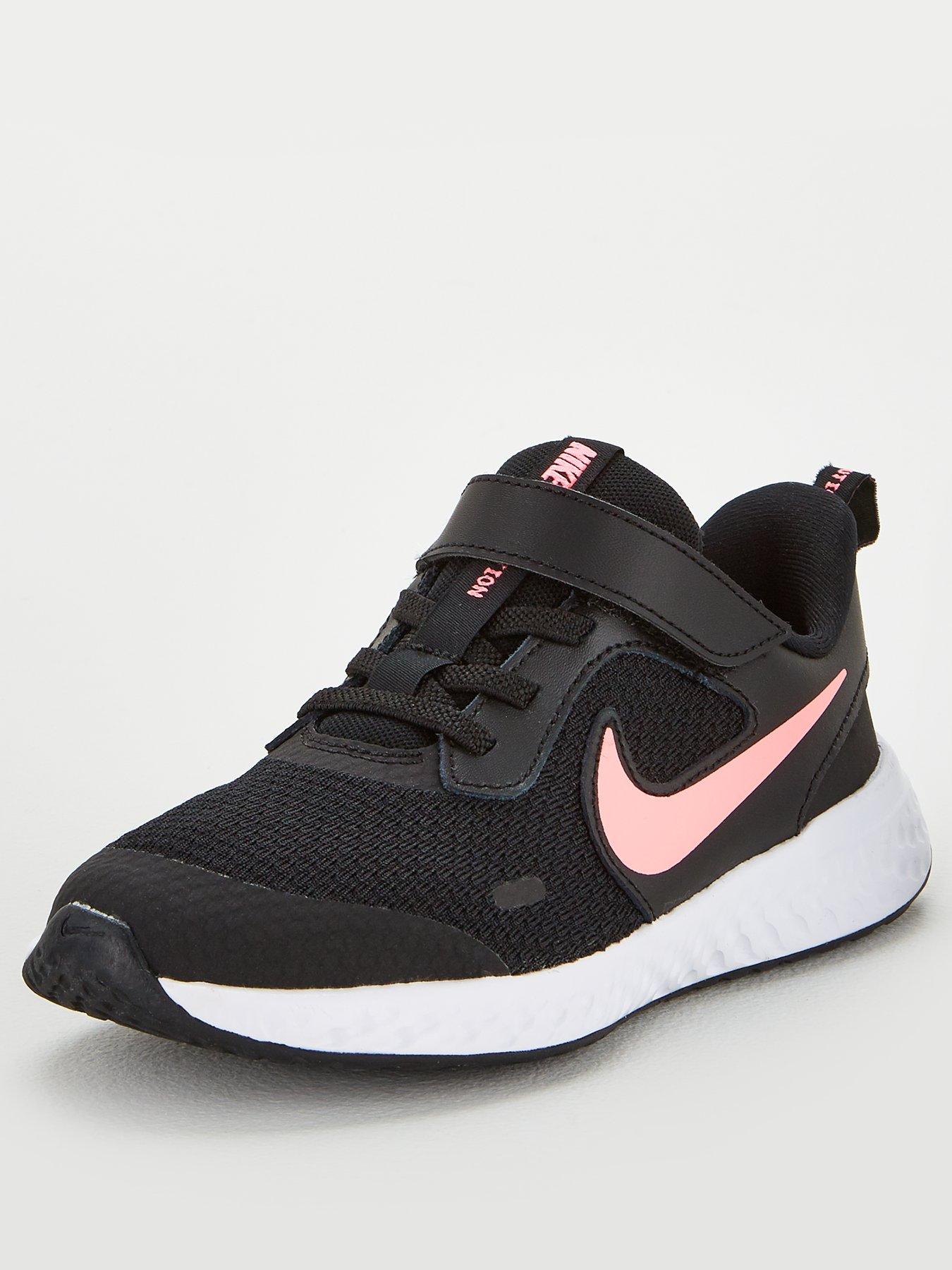 kids nike trainers pink