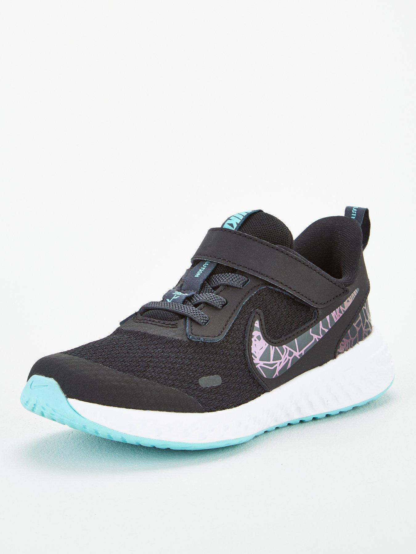 nike revolution girls trainers
