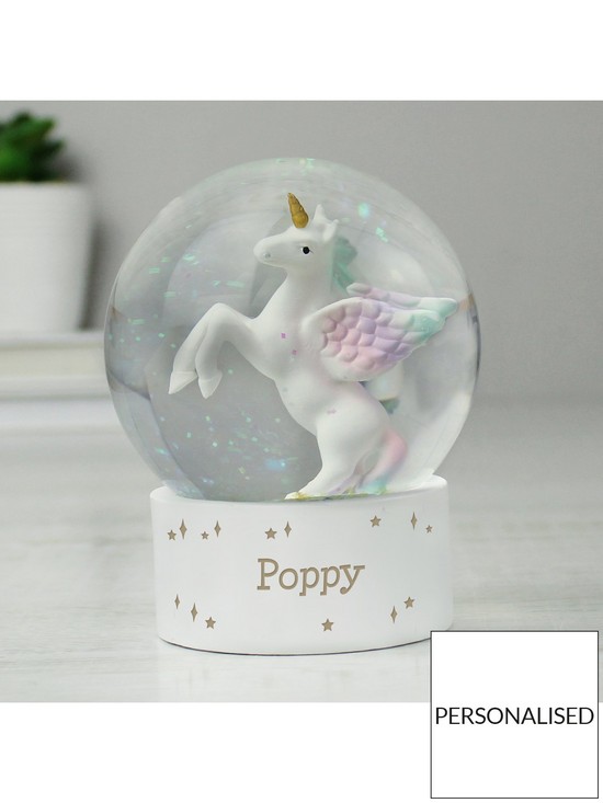 stillFront image of the-personalised-memento-company-personalised-unicorn-snow-globe