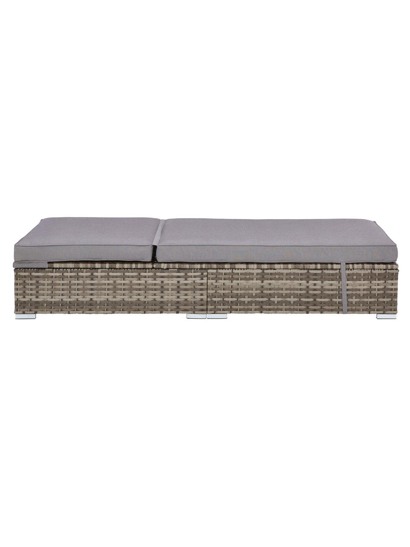 Image 4 of 6 of Very Home Aruba Lounger