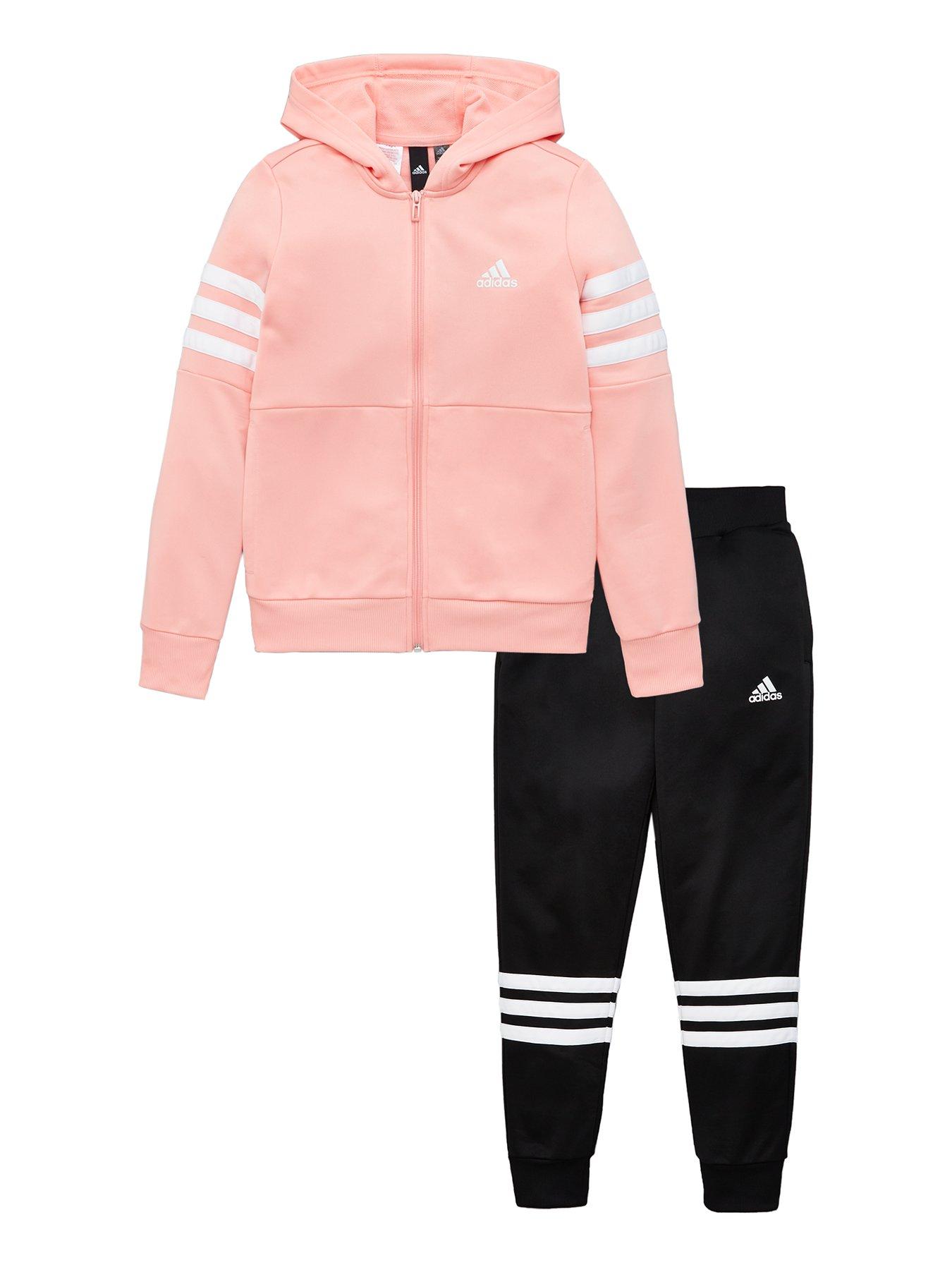 pink joggers and hoodie