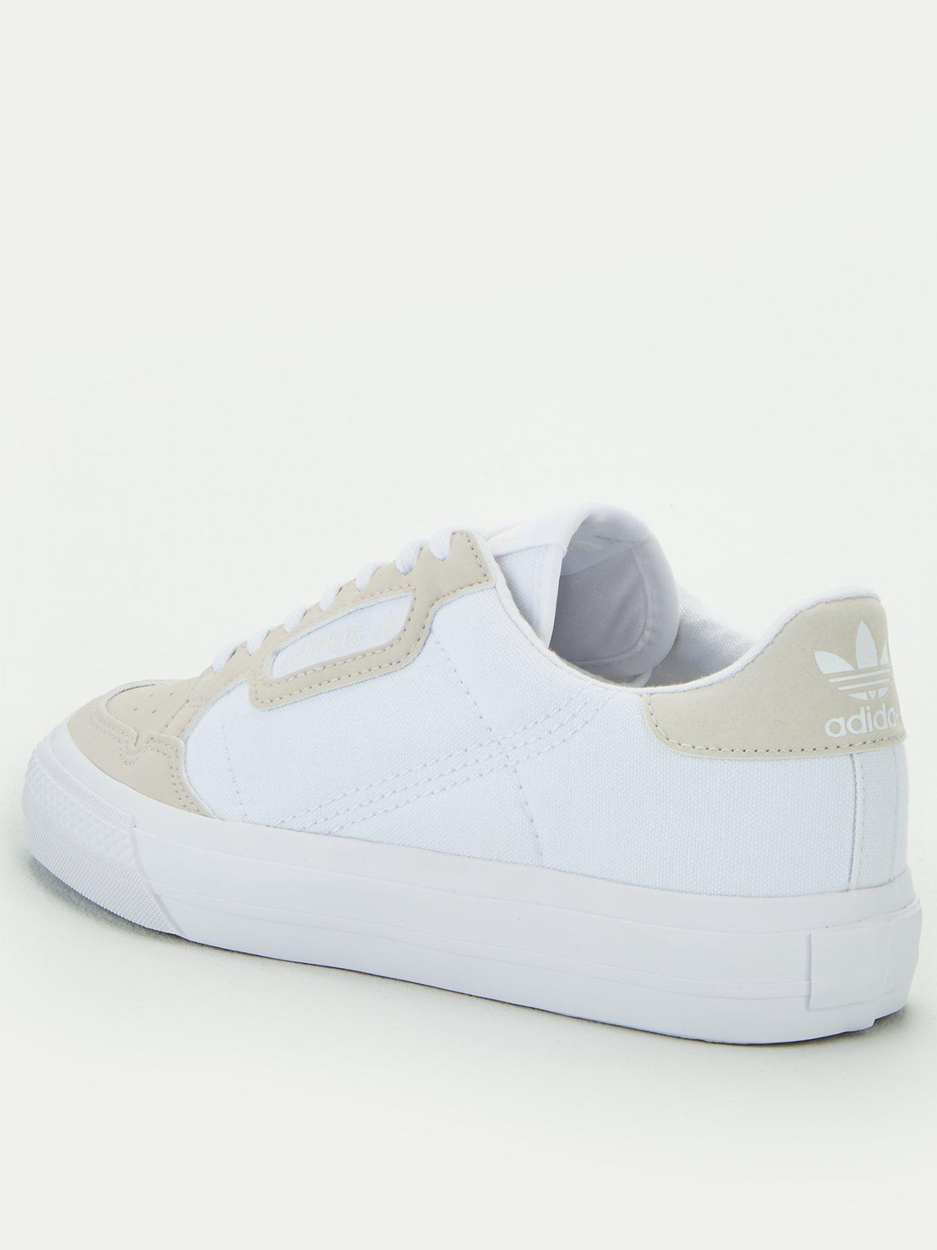 adidas white junior trainers