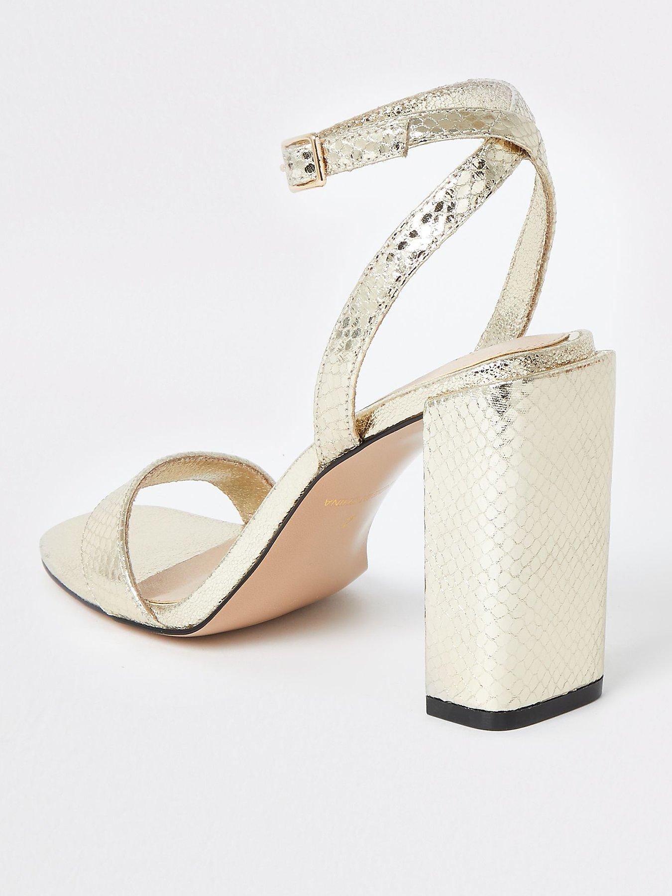 river island wide fit block heeled sandals in gold