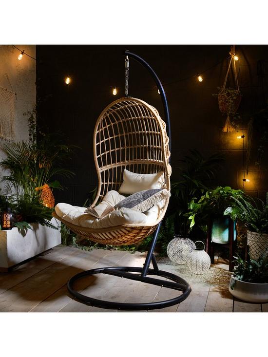 front image of cane-hanging-chair