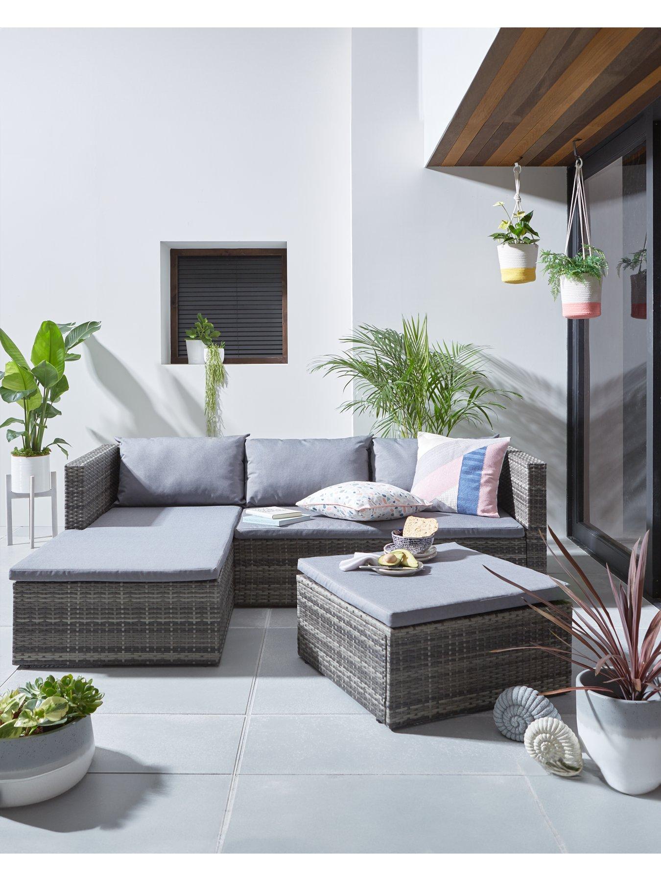 Everyday Hamilton Rattan Corner Sofa Set with Matching Extender