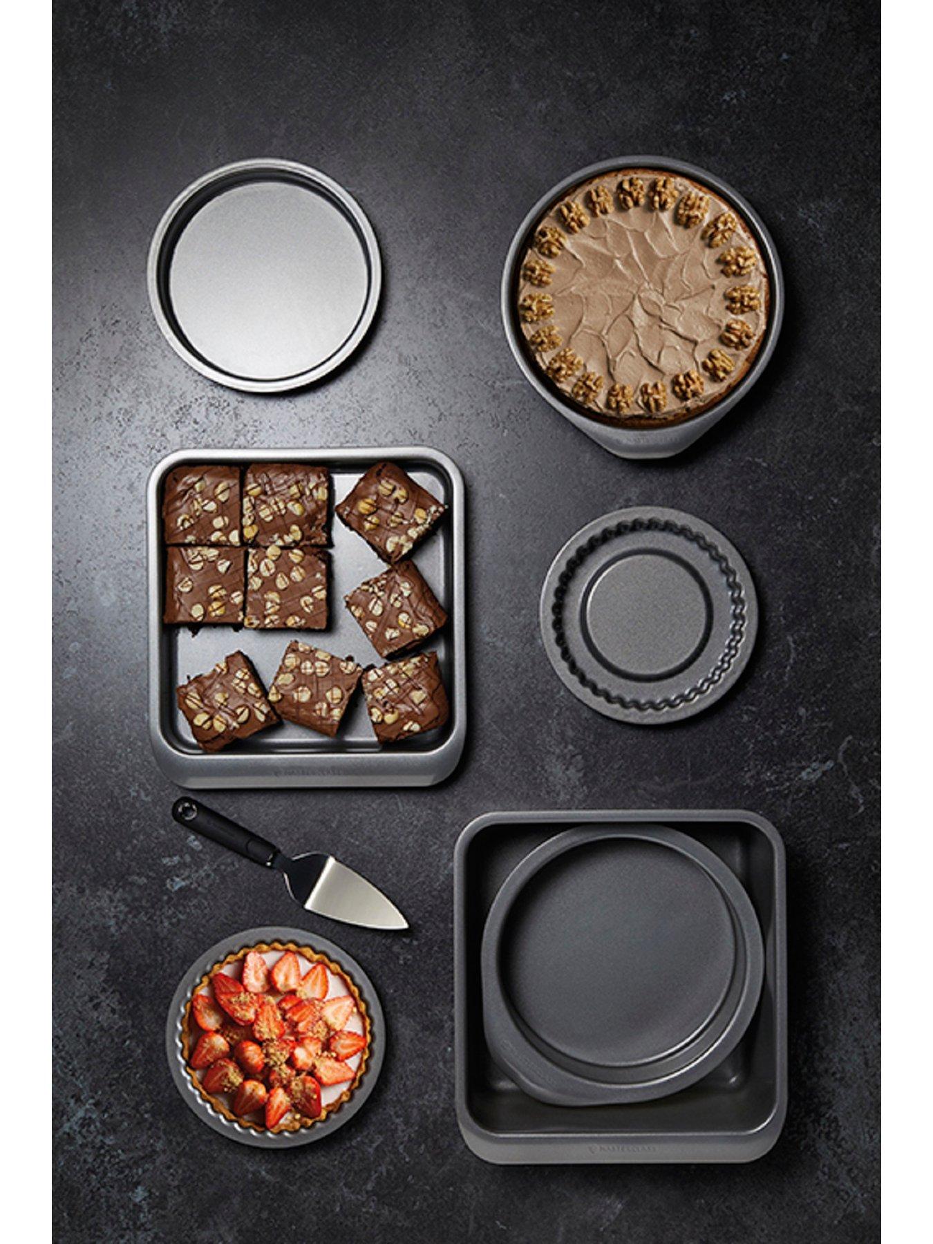 Image 5 of 5 of MasterClass Smart Space 7pc Stacking Non-Stick Baking &amp; Pastry Set