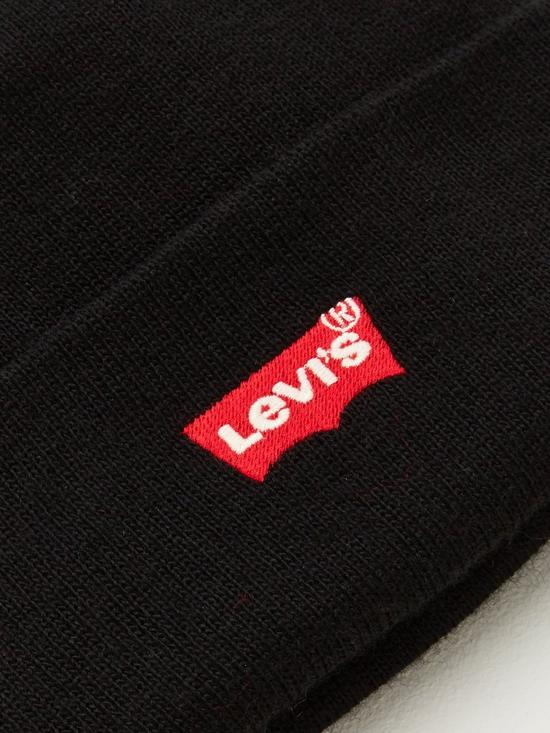 back image of levis-red-batwing-embroidered-slouchy-beanie-hat-black