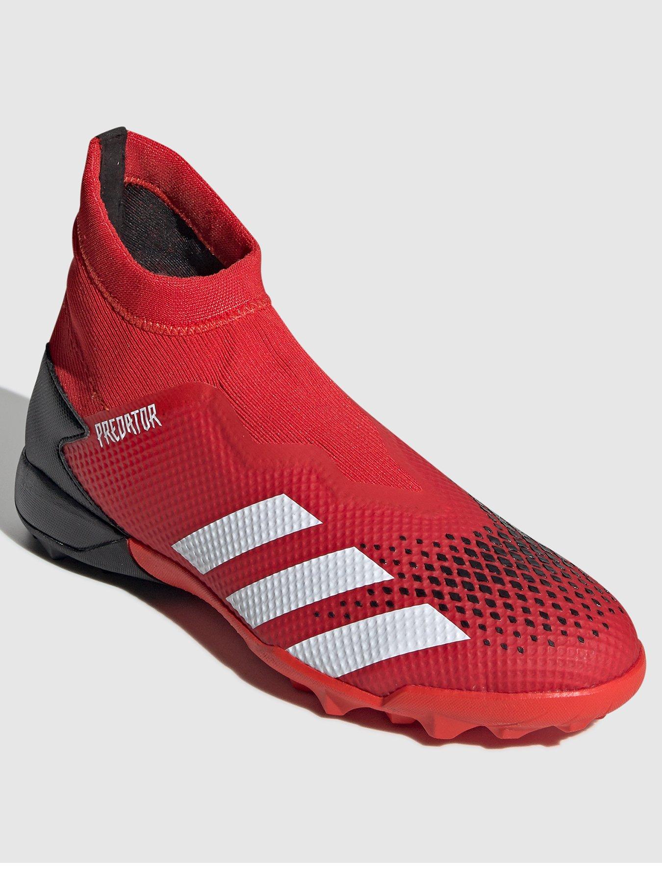 predator football boots astro turf