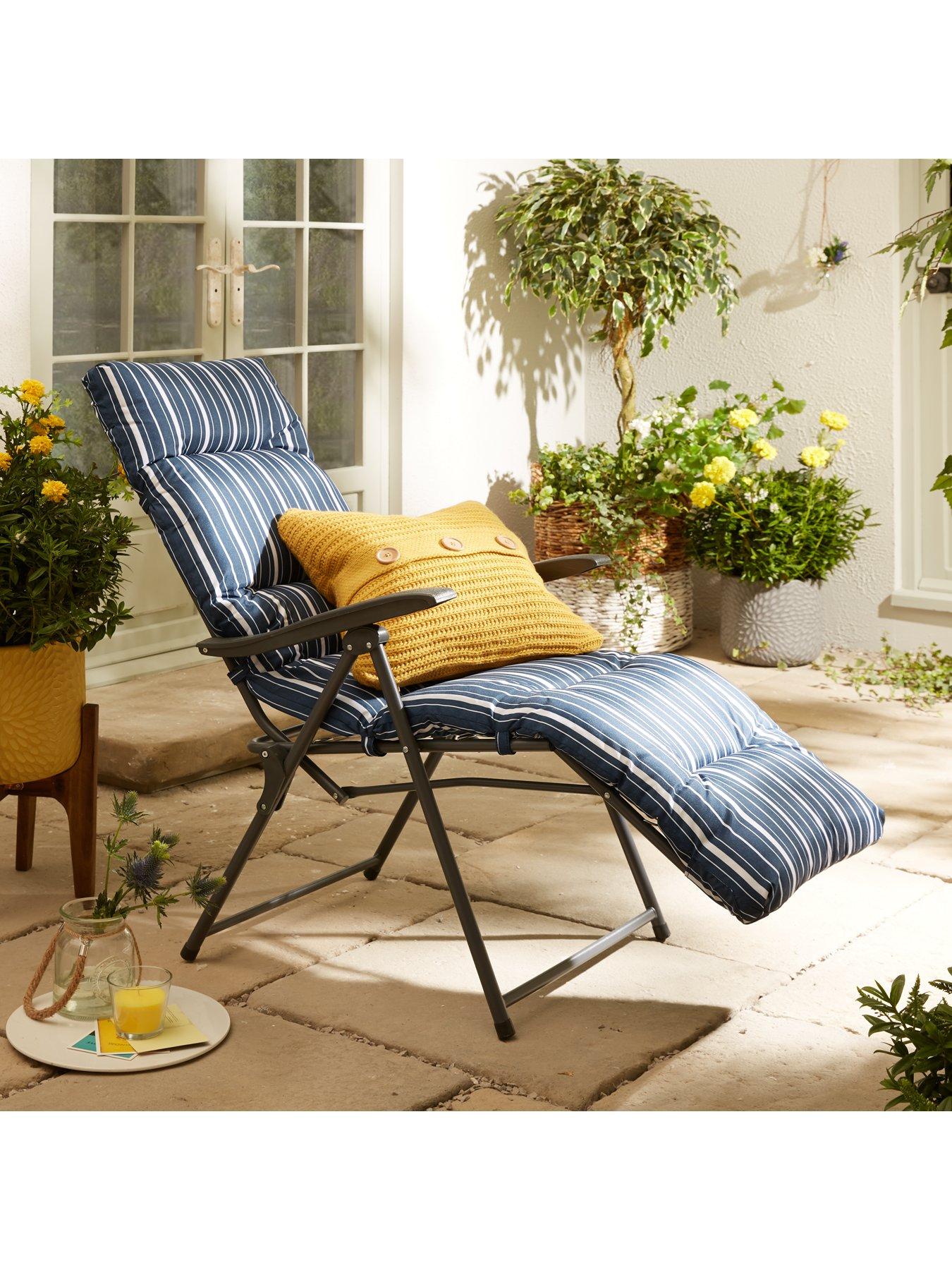 Garden recliner 2024 chairs tesco