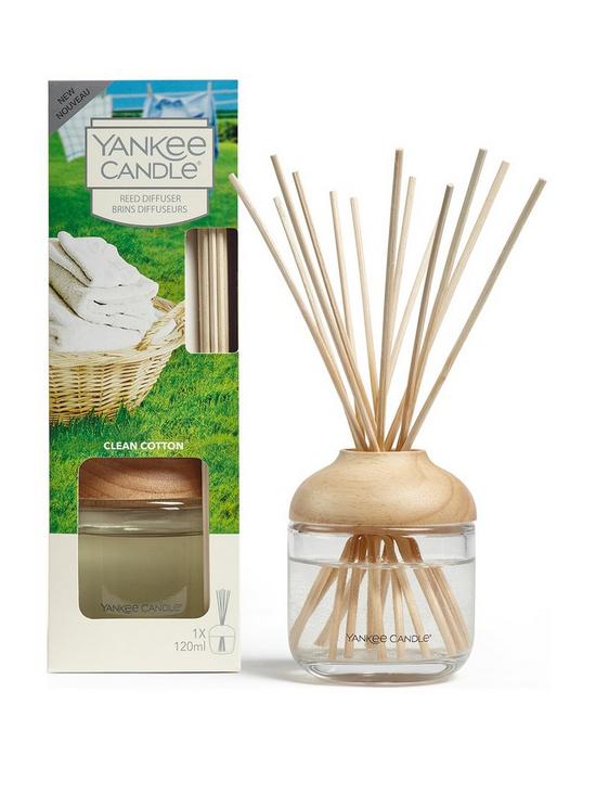 front image of yankee-candle-reed-diffuser-ndash-clean-cotton