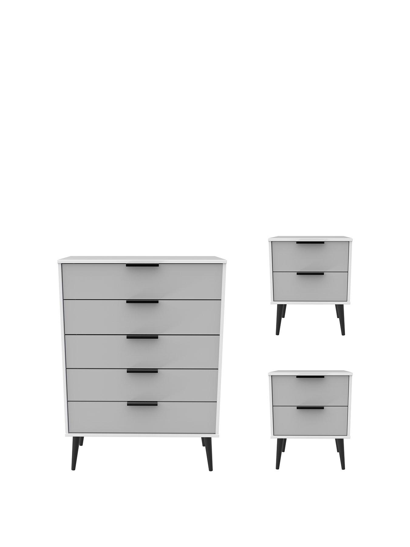 Cream// Pine Furniture To Go Copenhagen 3-Drawer Bedside 58 x 44 x 39 cm