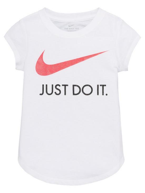 front image of nike-sportswear-younger-girls-swoosh-just-do-it-t-shirt-white