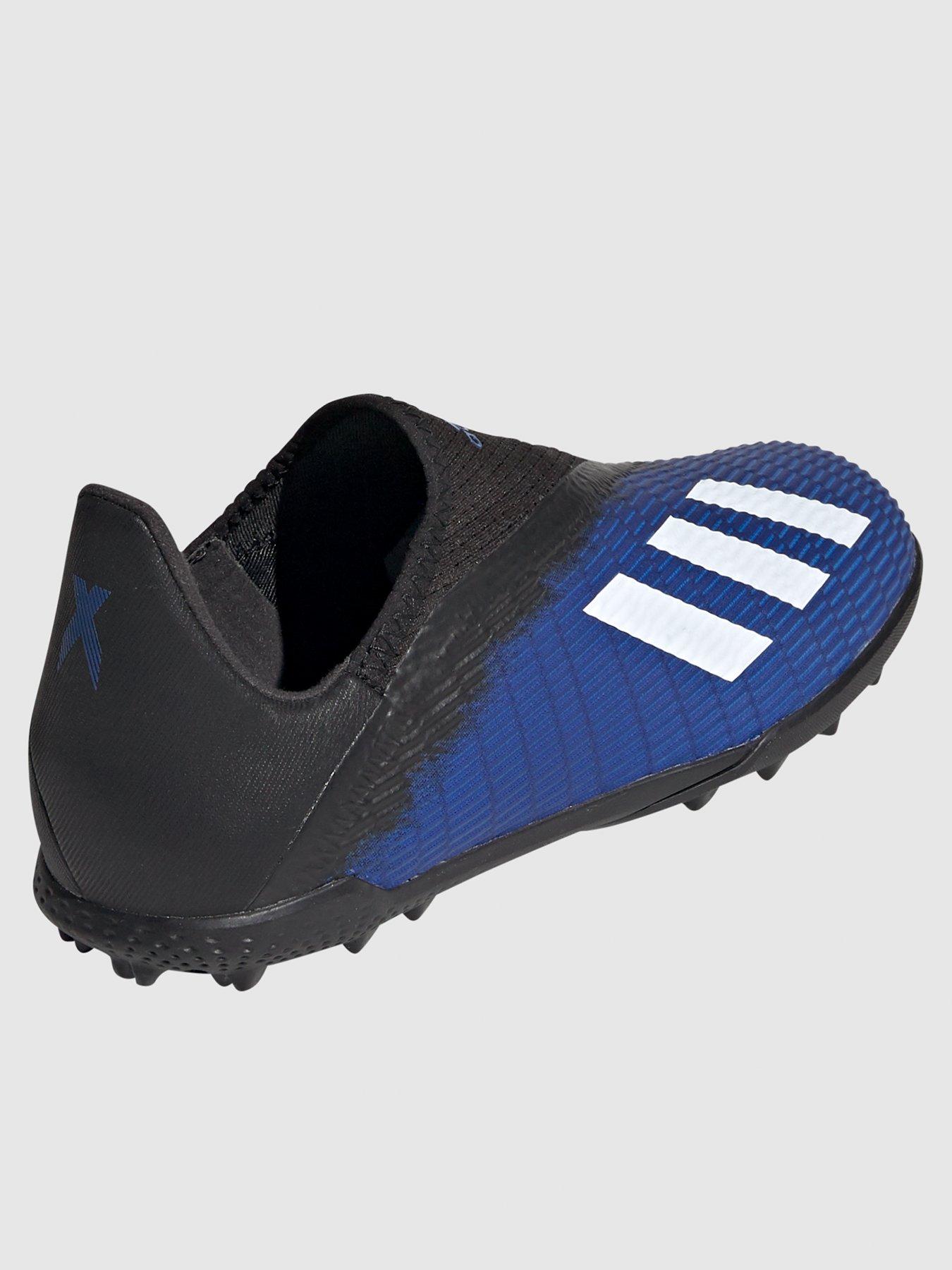laceless astro football boots