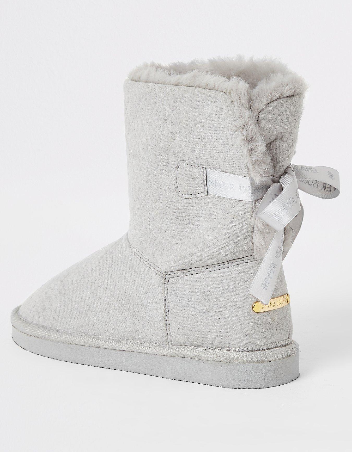 grey faux fur boots