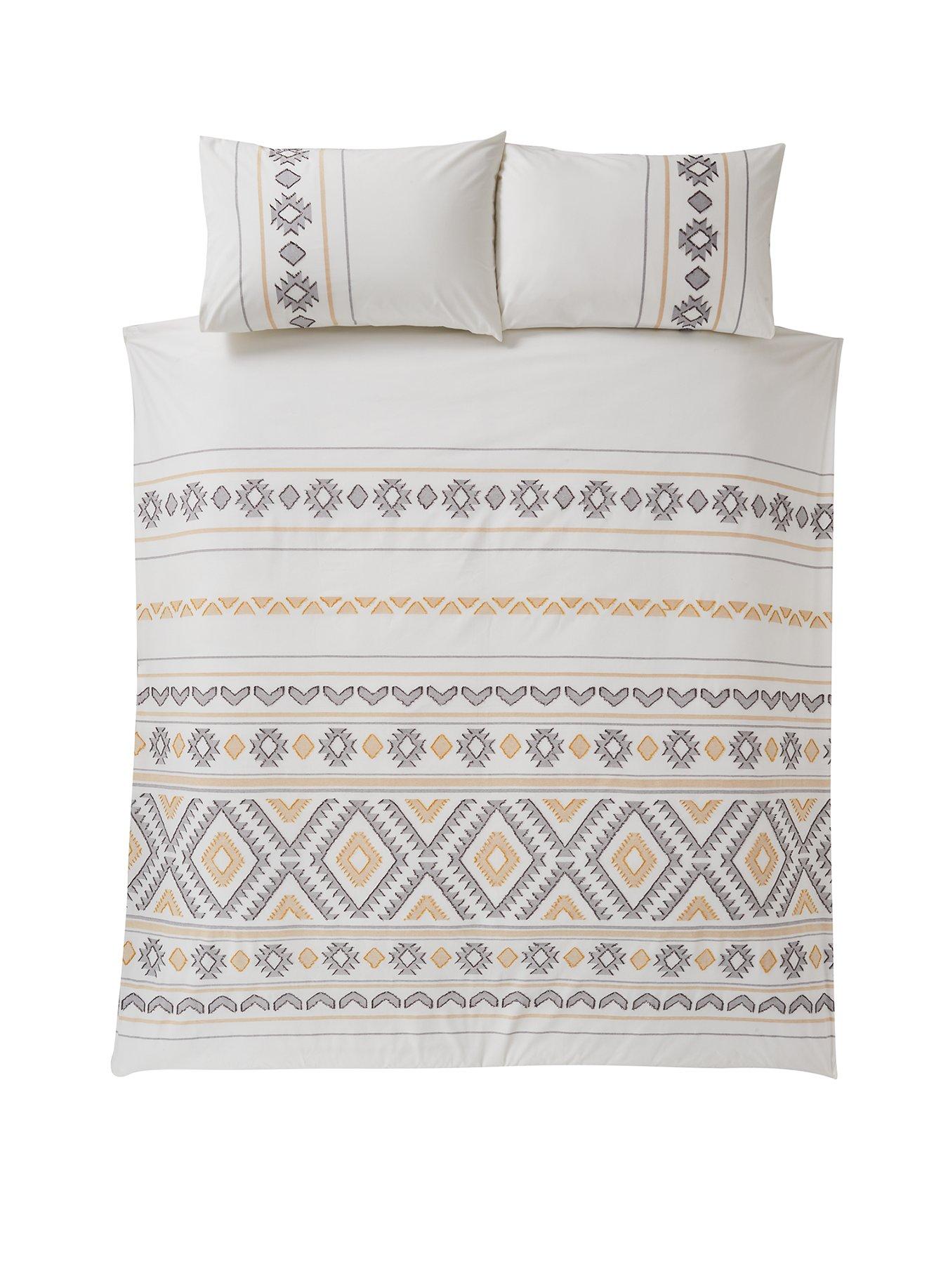 Aztec Cut Jacquard Duvet Cover Set Littlewoods Com