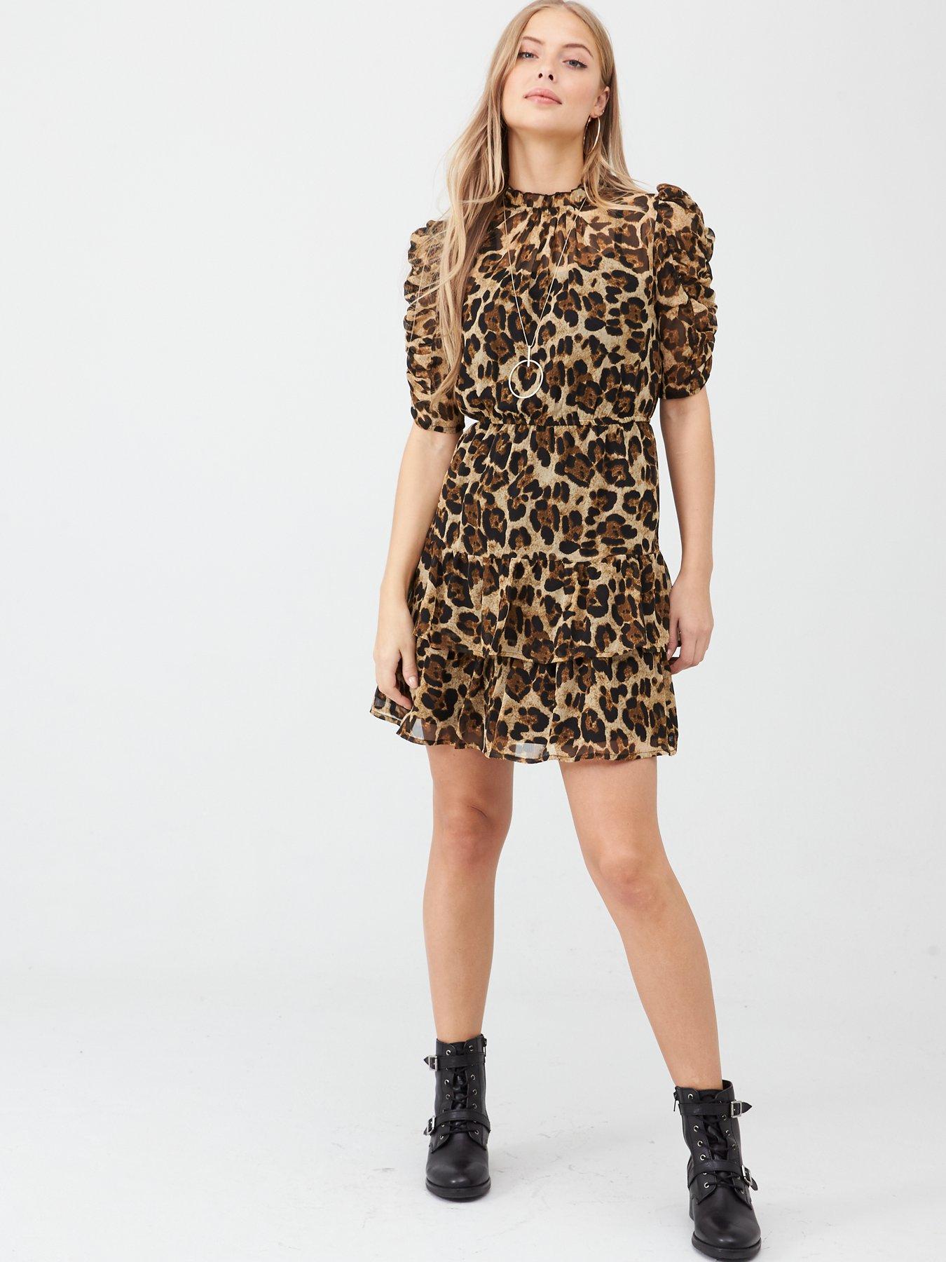 v by very leopard print dress