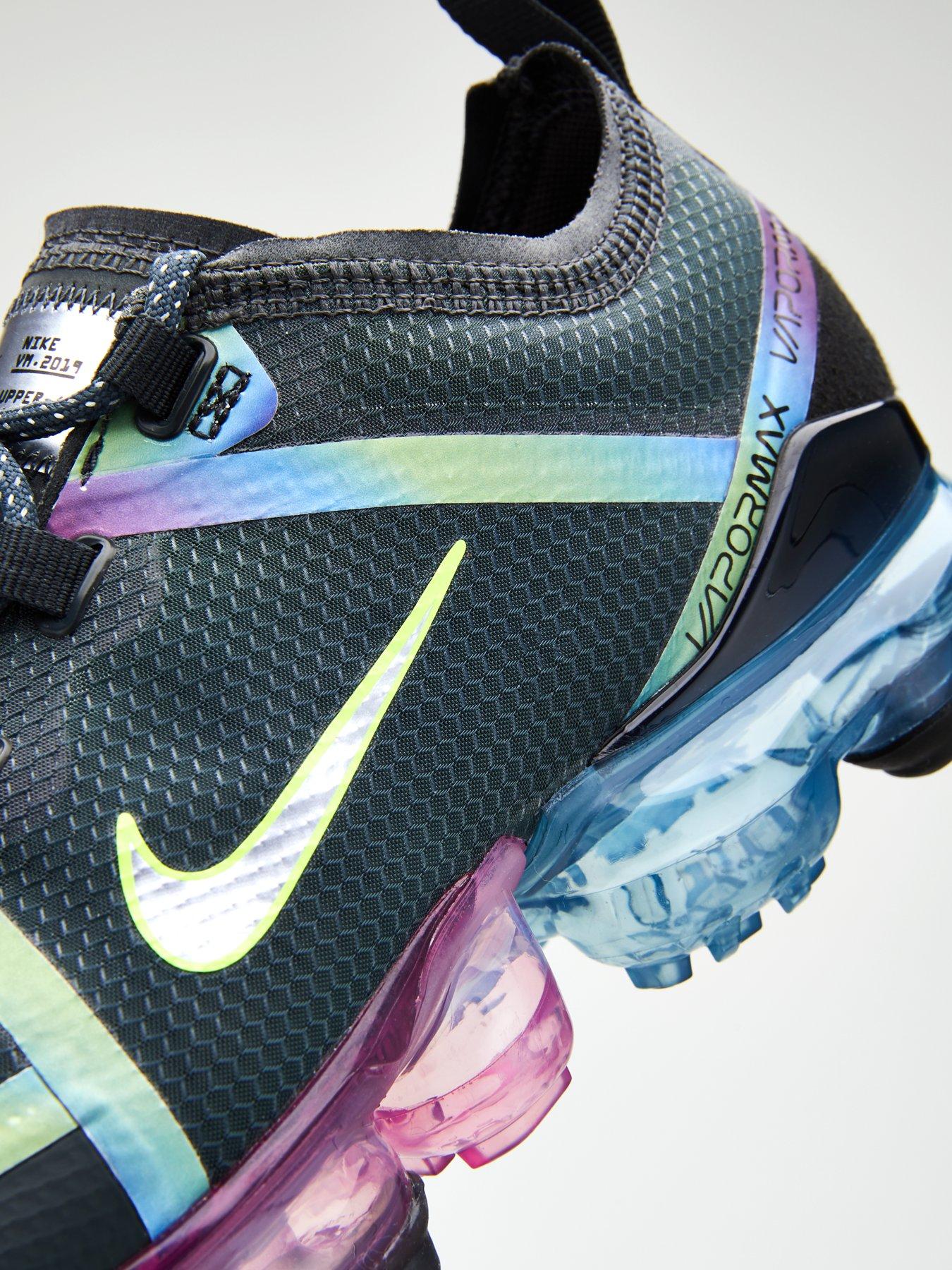 nike air vapormax 2019 junior black