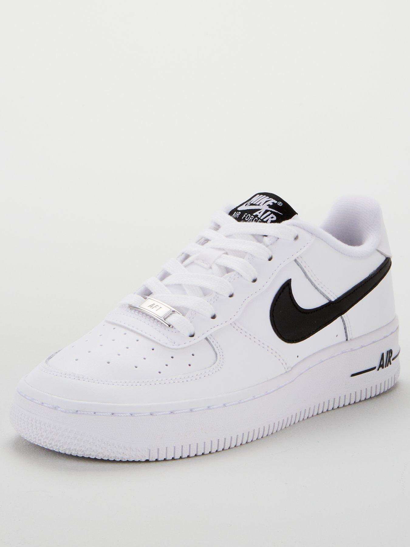 white and black air force 1 junior