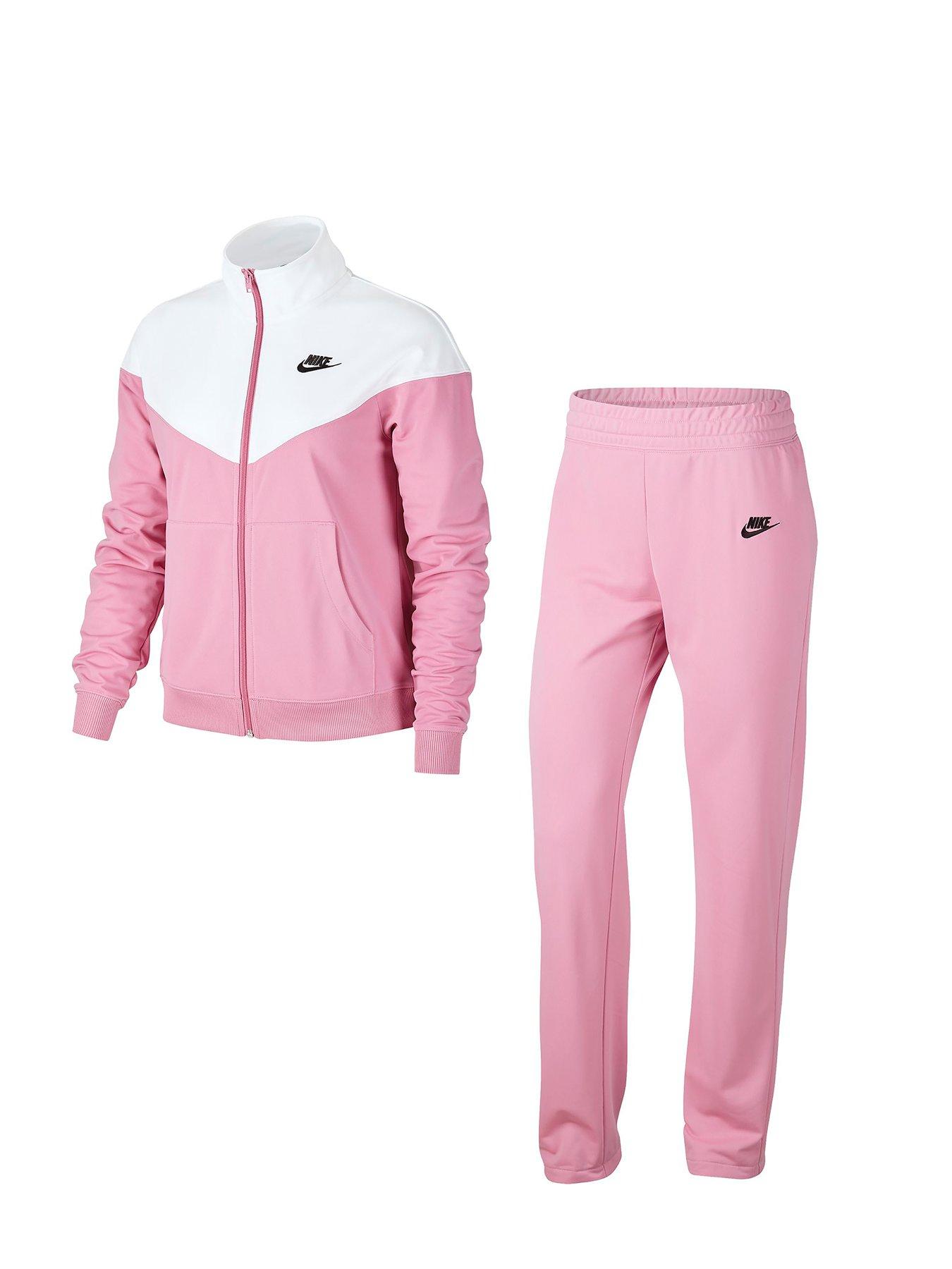 nike tracksuit me