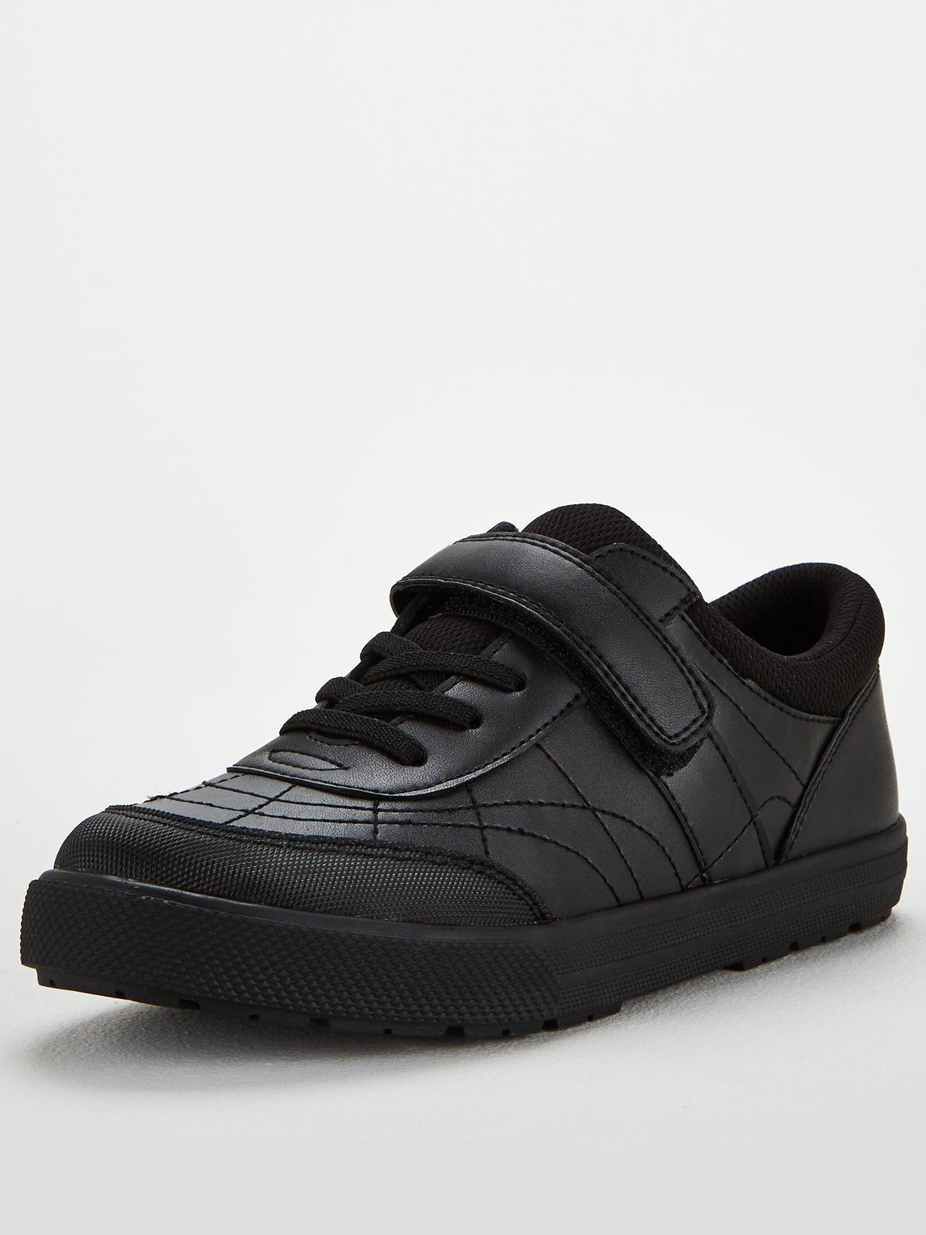 older boys velcro trainers