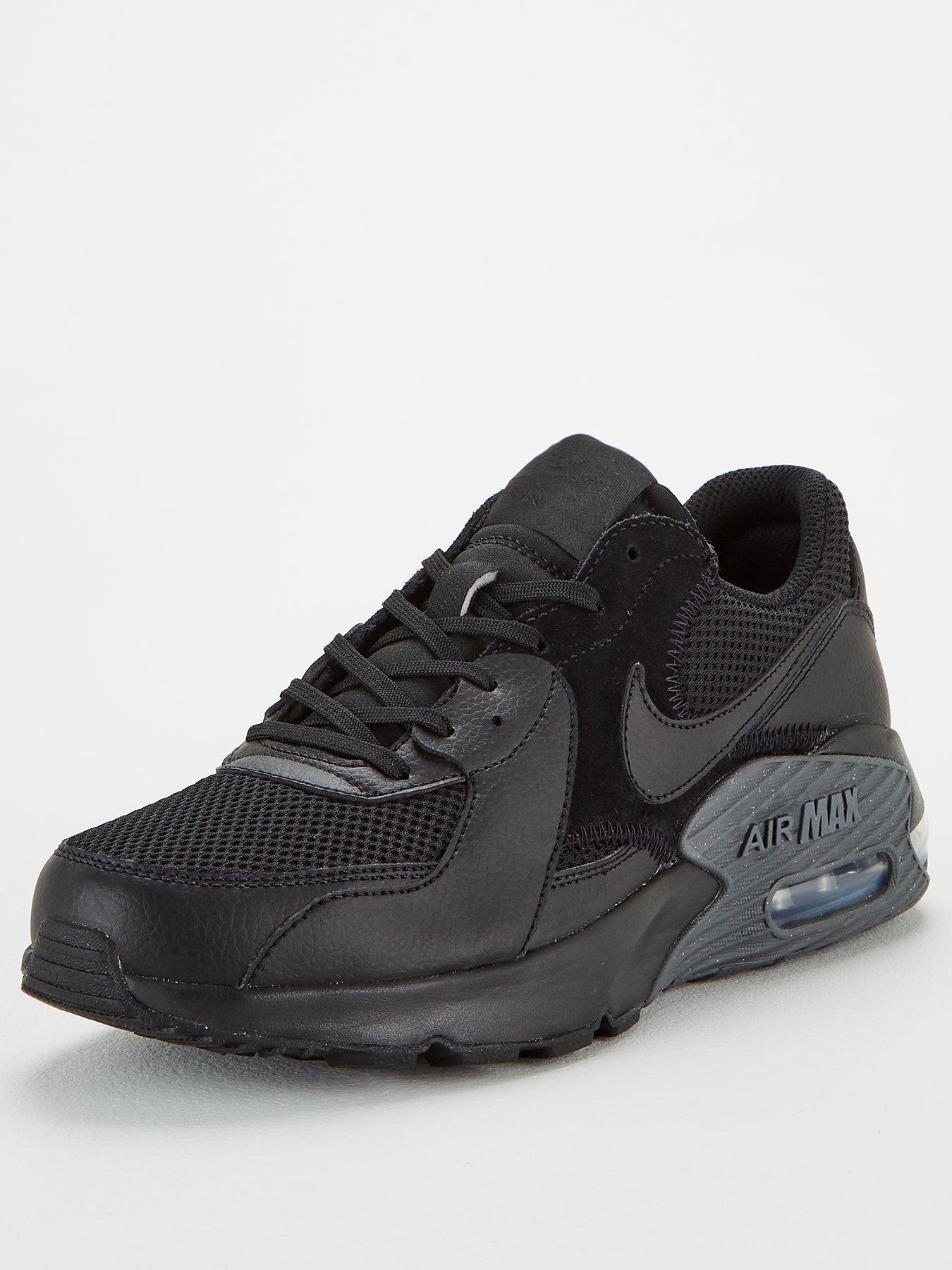 black air max excee trainers