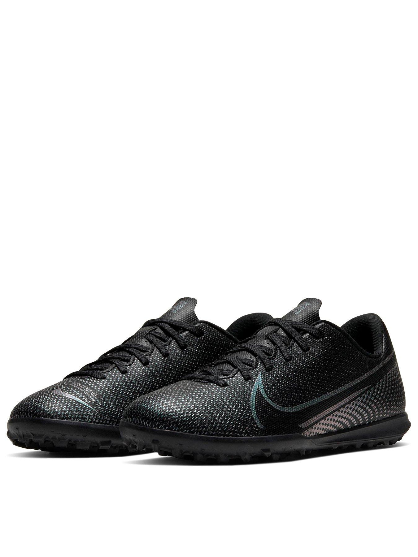 black astro trainers junior