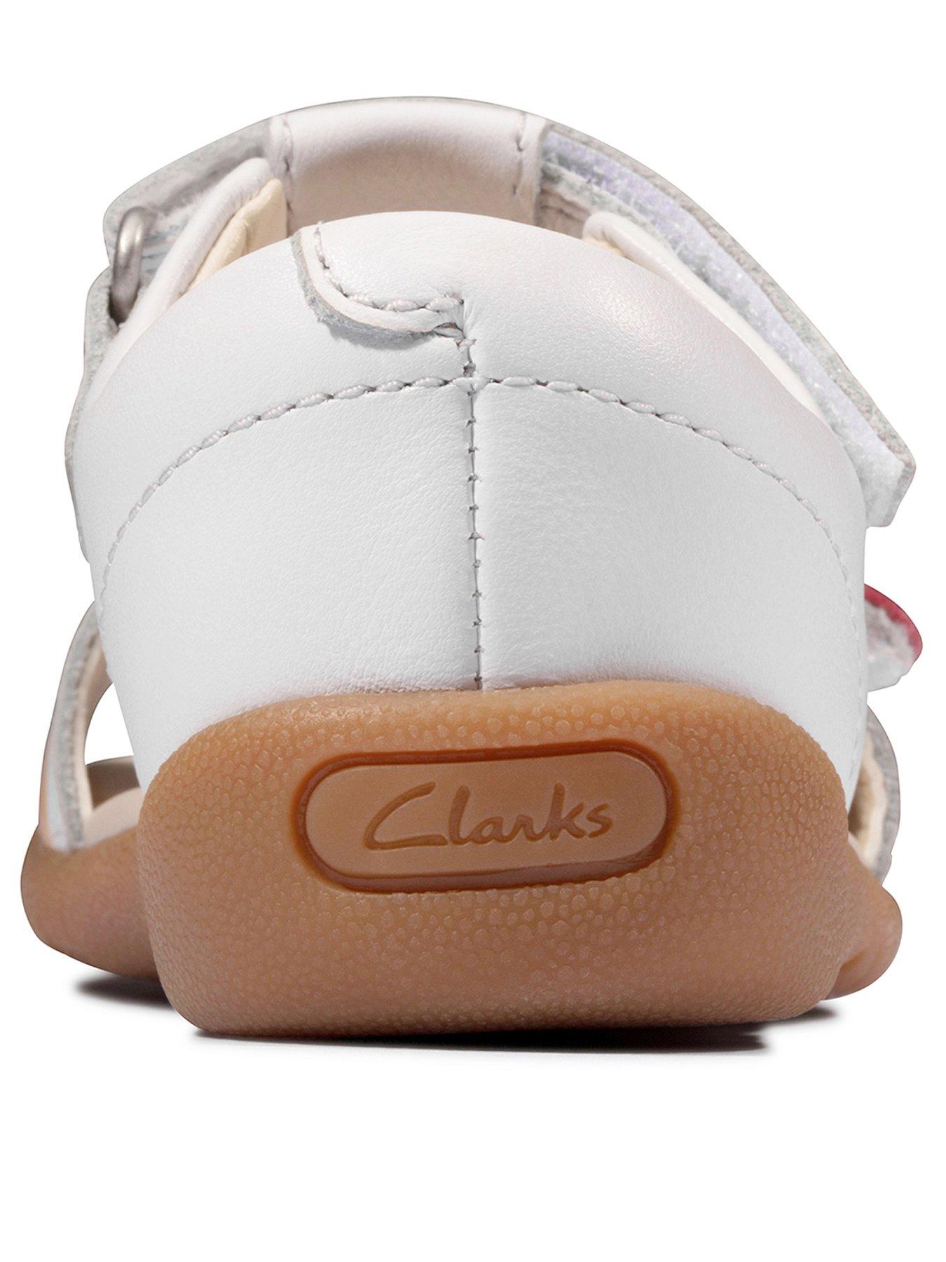 clarks sandals toddler girl