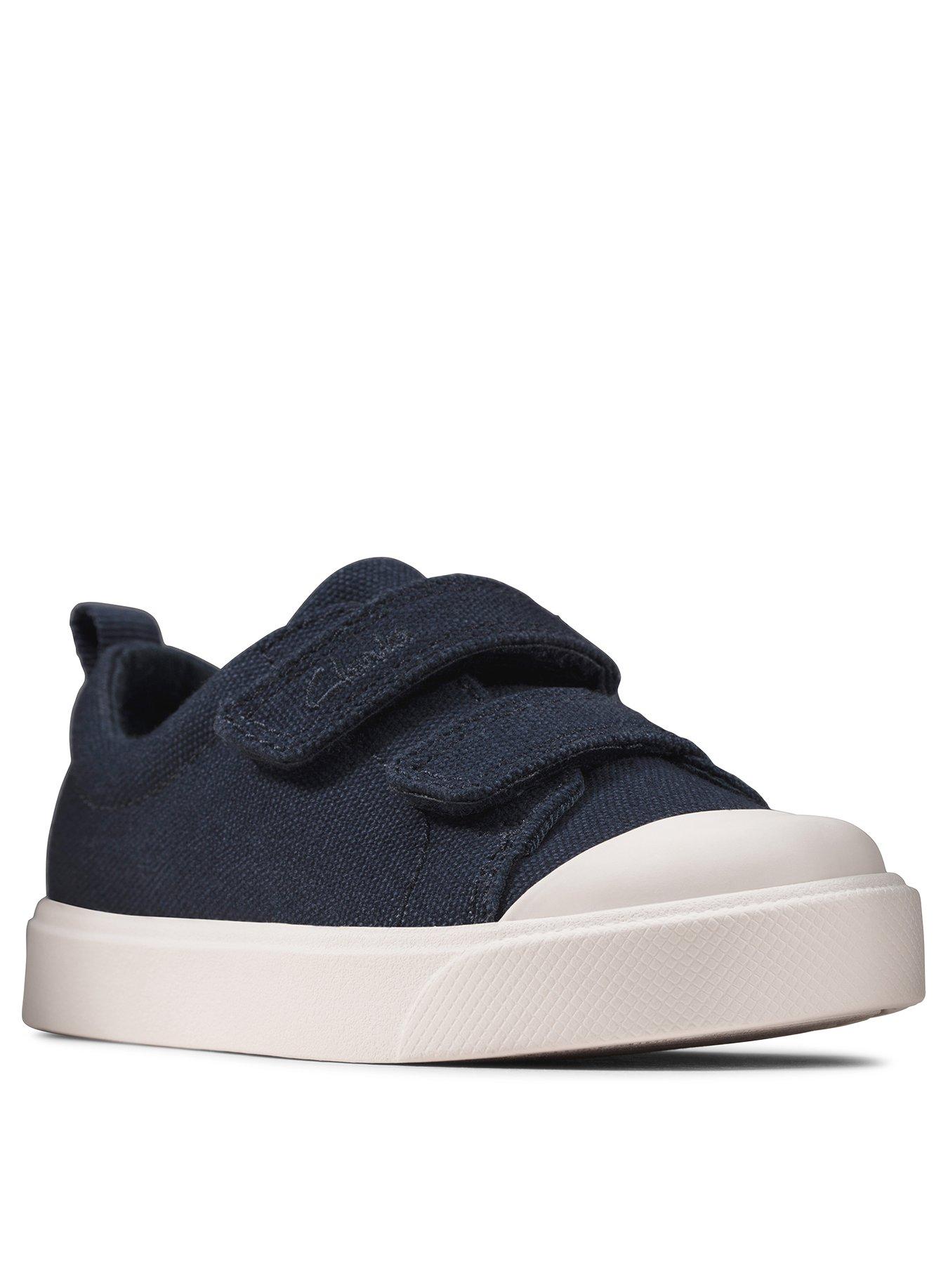 clarks toddler shoe size