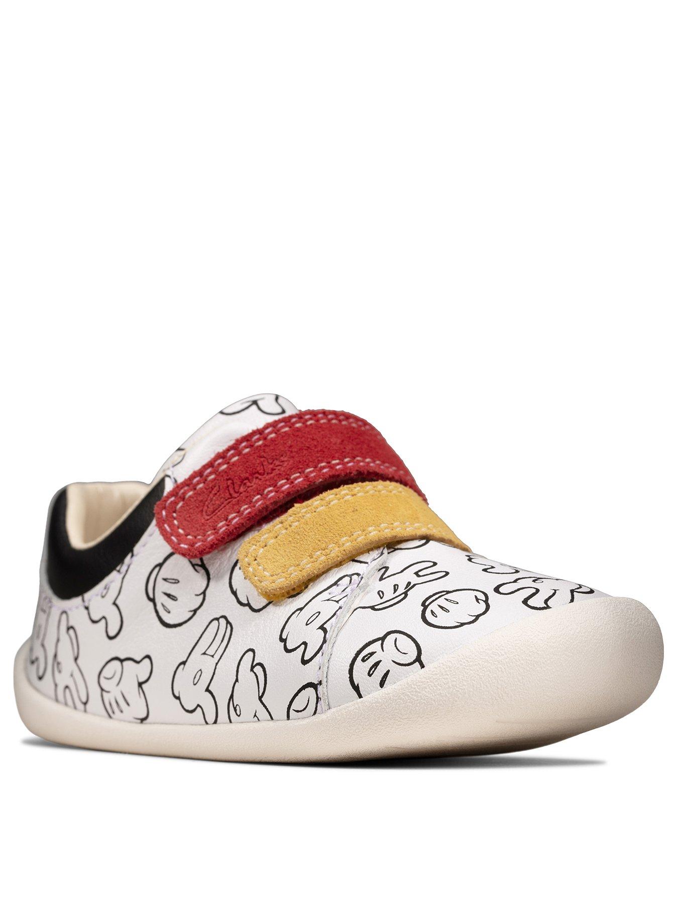 clarks wannabe shoes