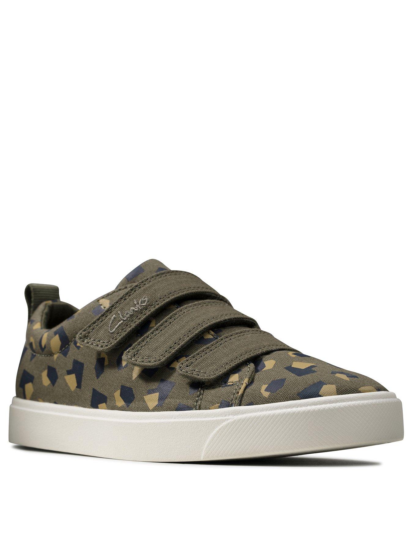 clarks plimsolls
