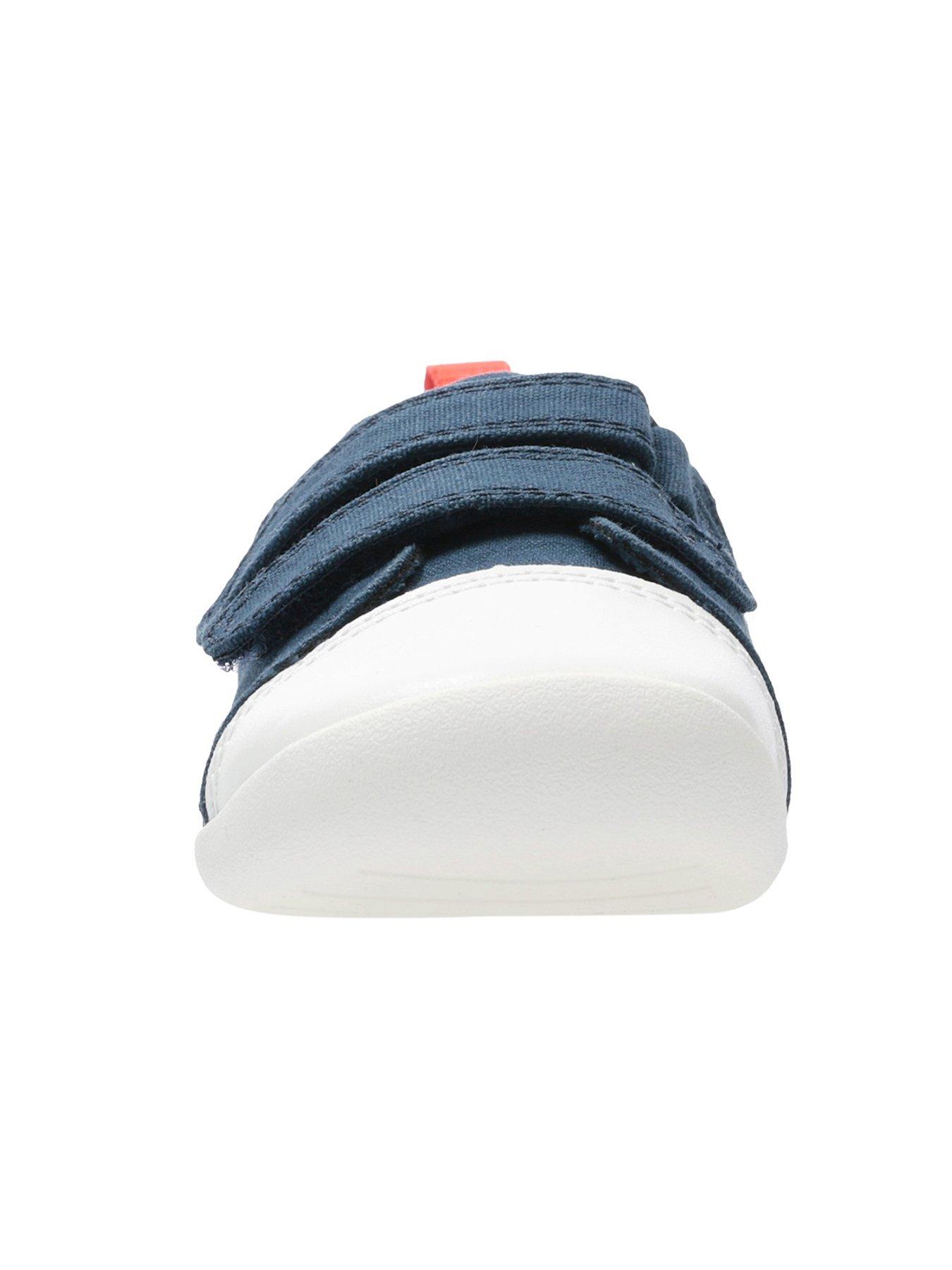 clarks roamer craft navy