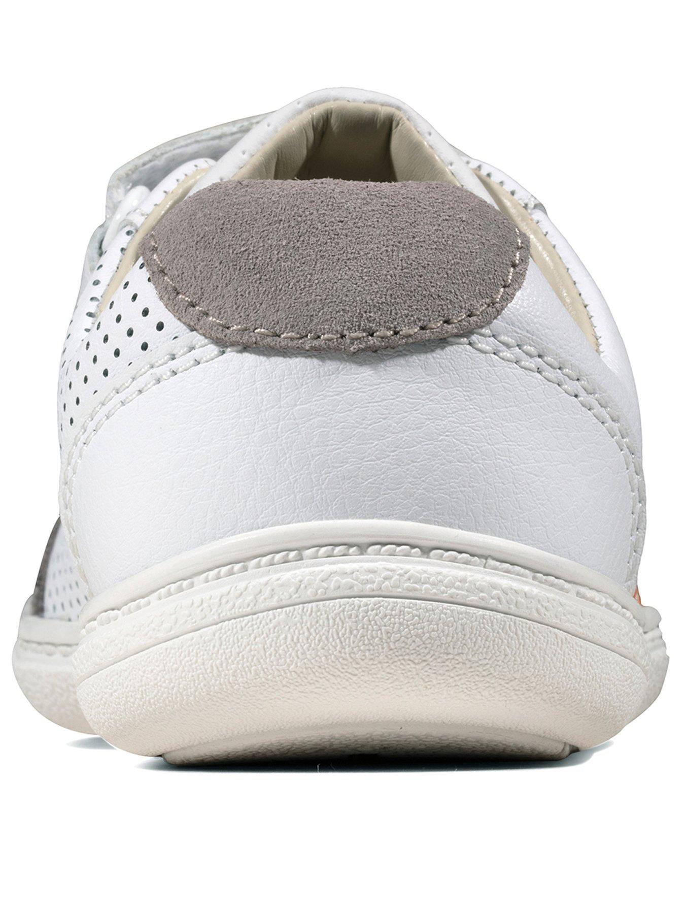 clarks toddler trainers sale