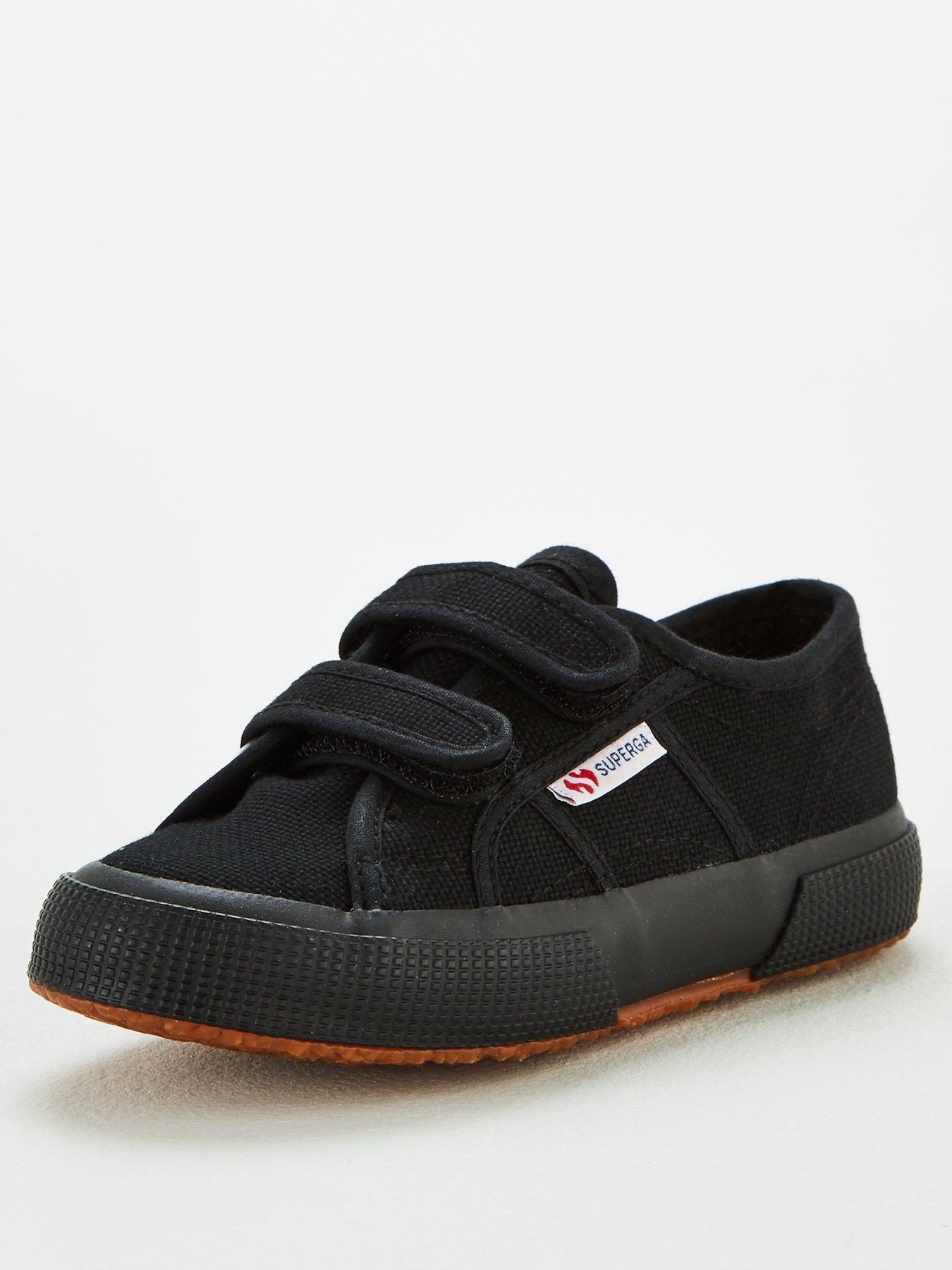 pumps for boys