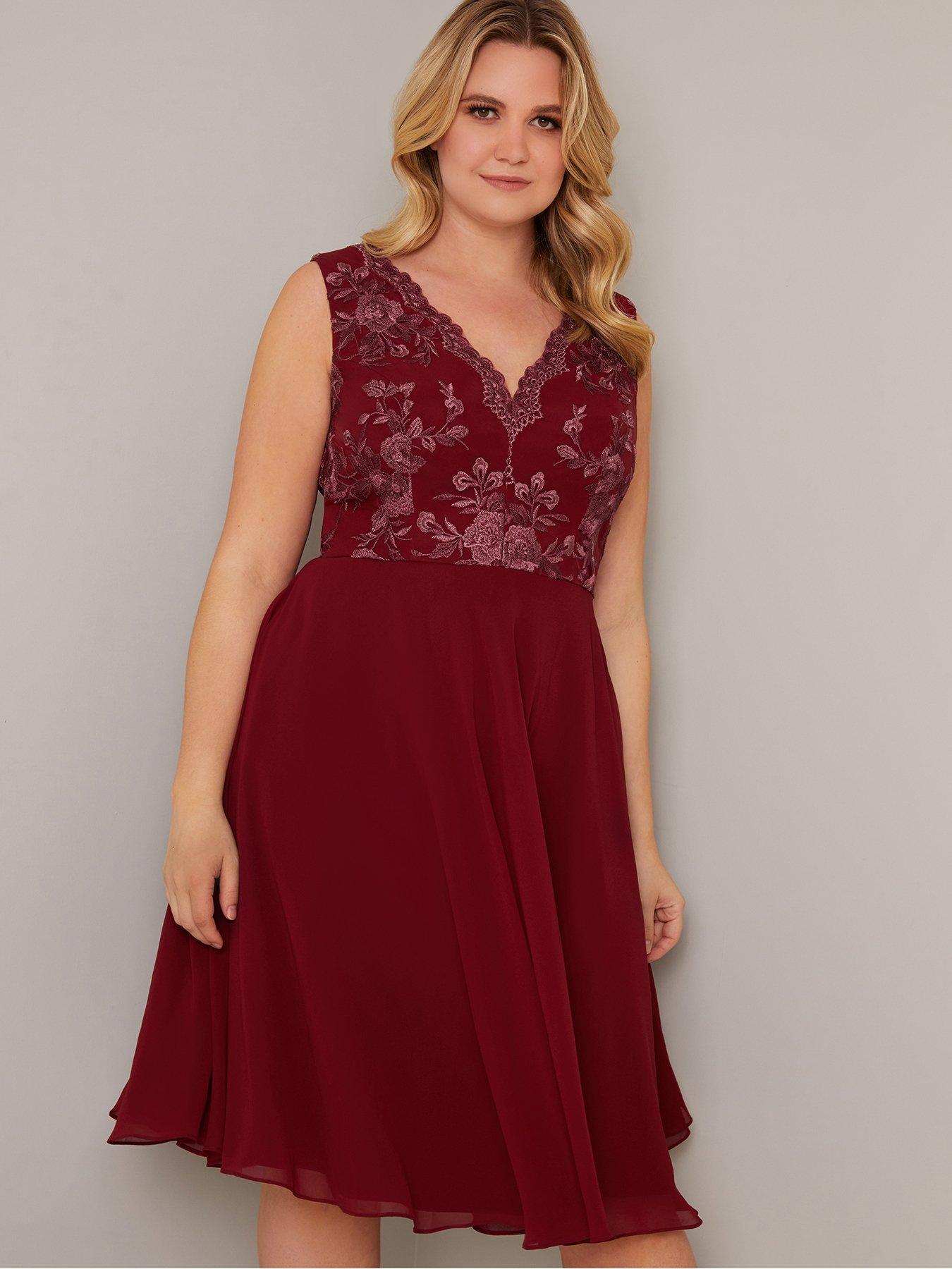 curve party wear