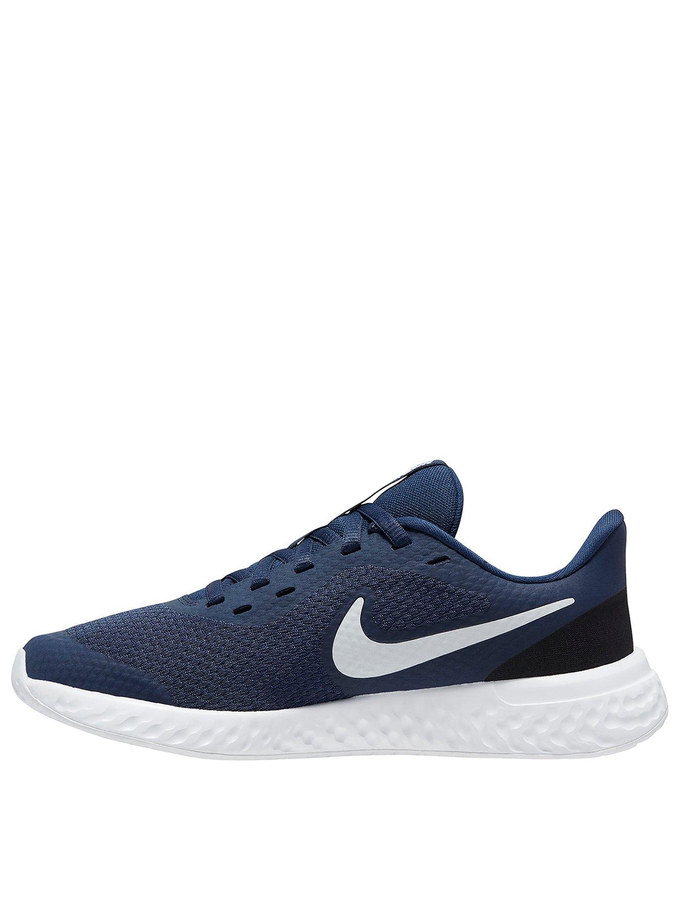 Nike Revolution 5 Junior Trainers 