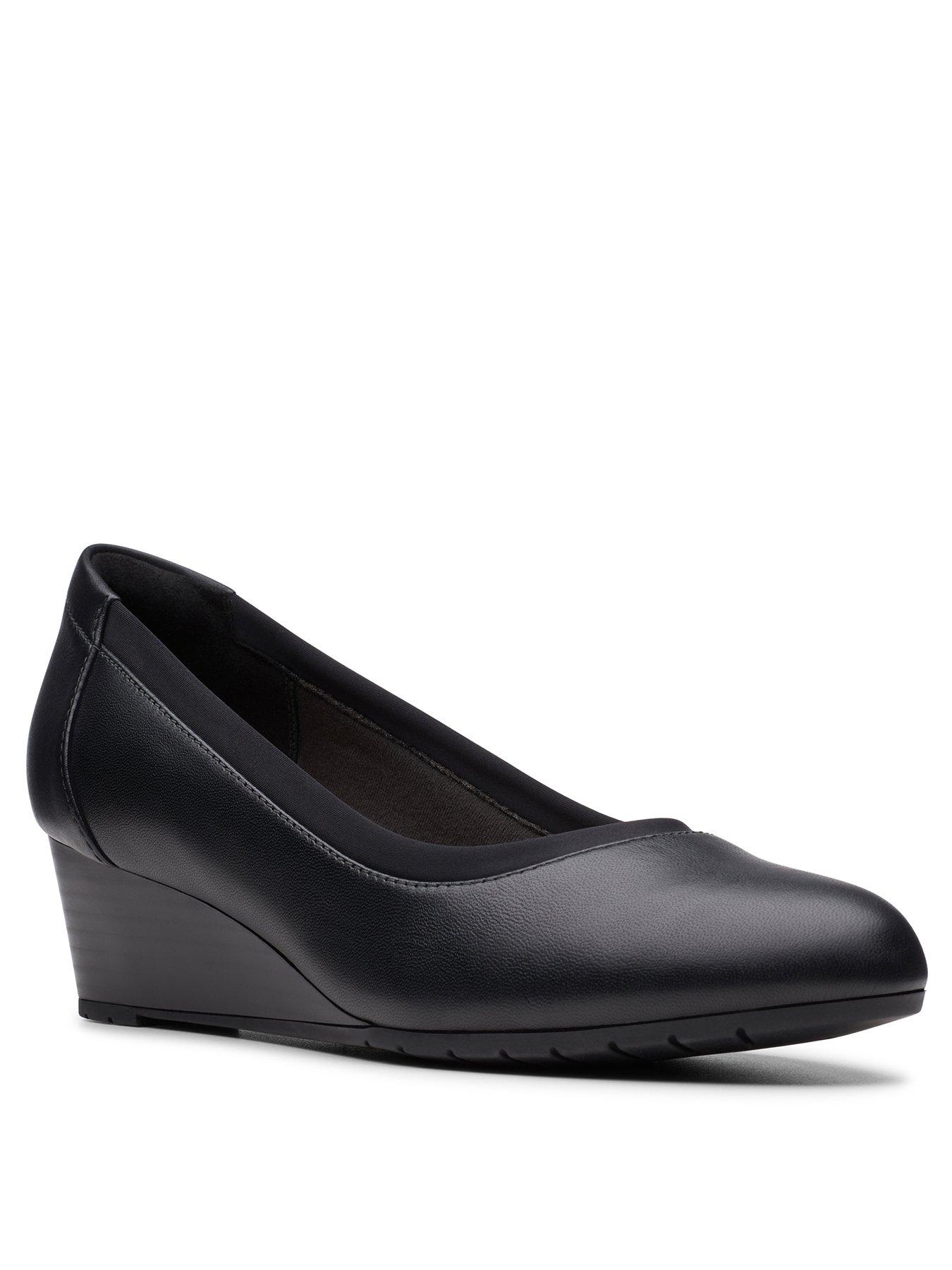 clarks black wedge shoes