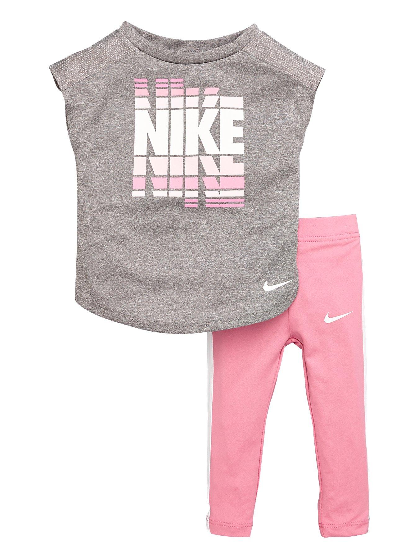 infant girls nike tracksuit