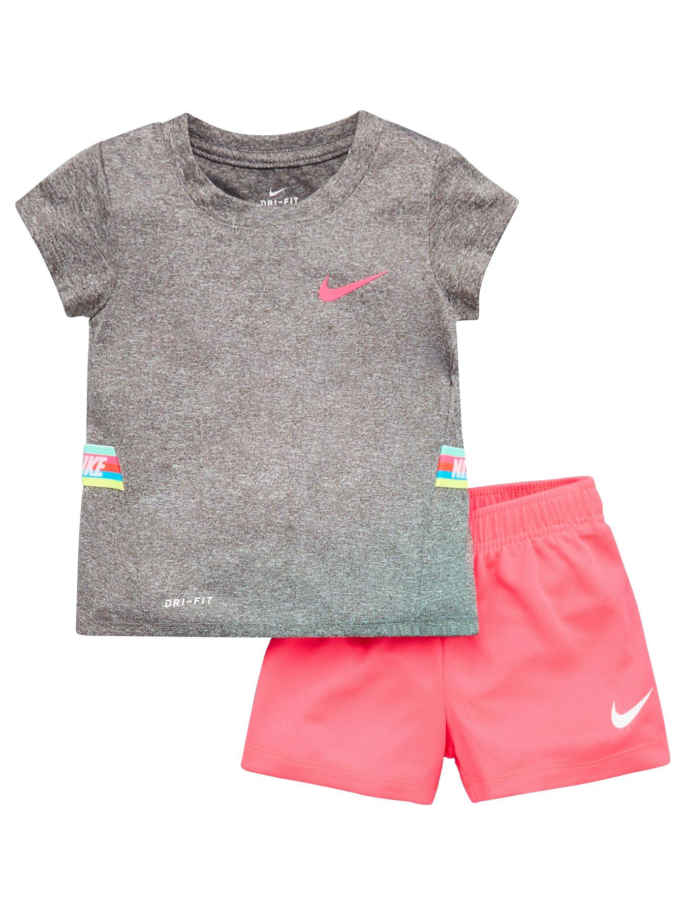 nike dri fit sets