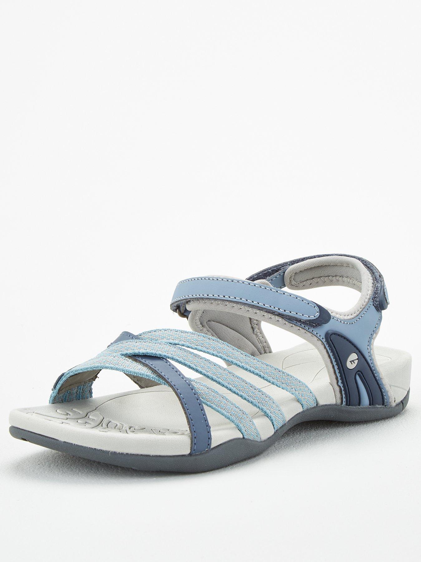 Tekkie Town Make Sure You're Little Ones Are Keeping Cool This Summer, With  Our Wide Variety Of Sandal Get The Hi-Tec Savannah JNR For ONLY *Available  In Sizes 10 | clube.zeros.eco