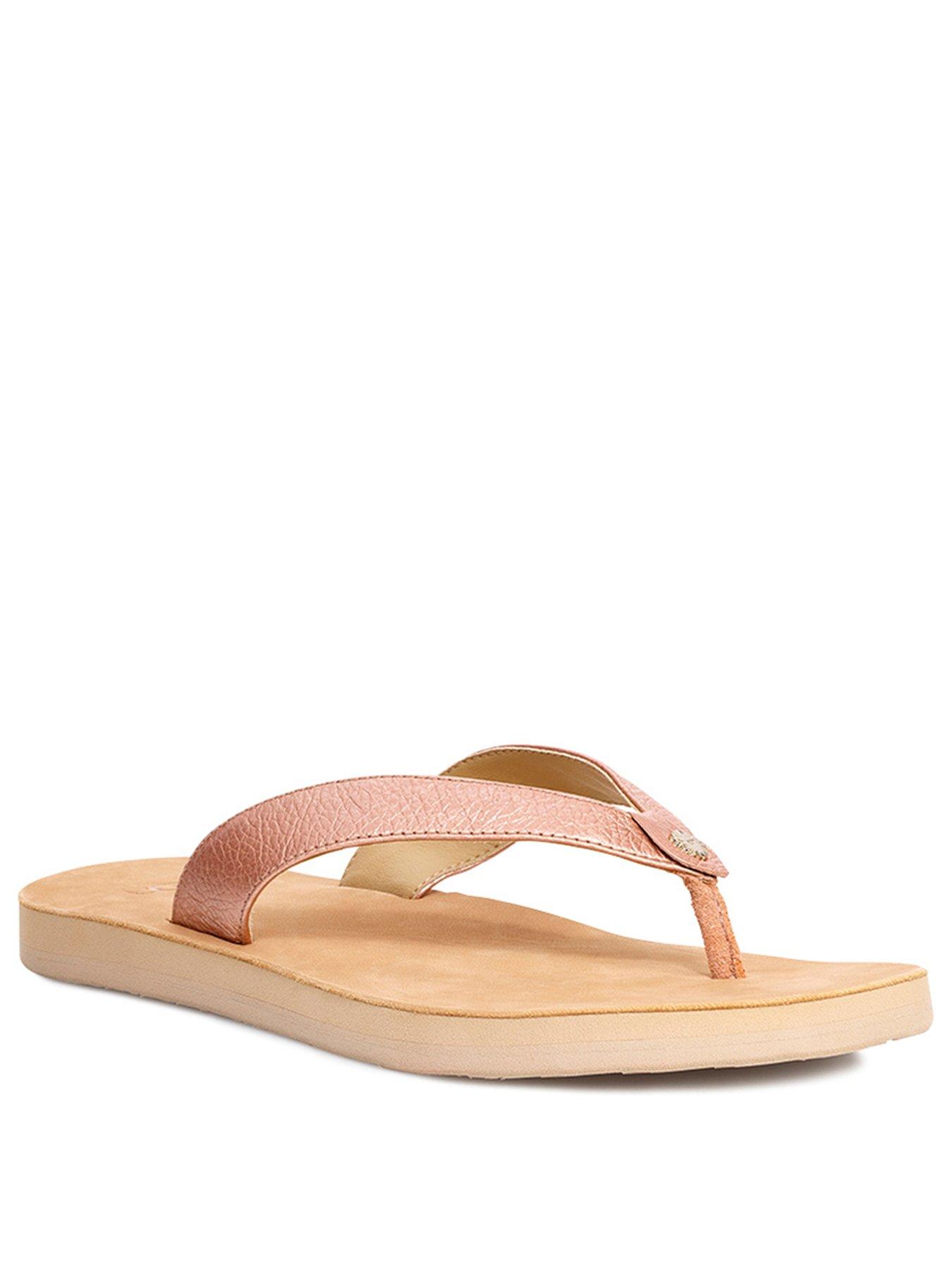 ugg tawney flip flop chestnut